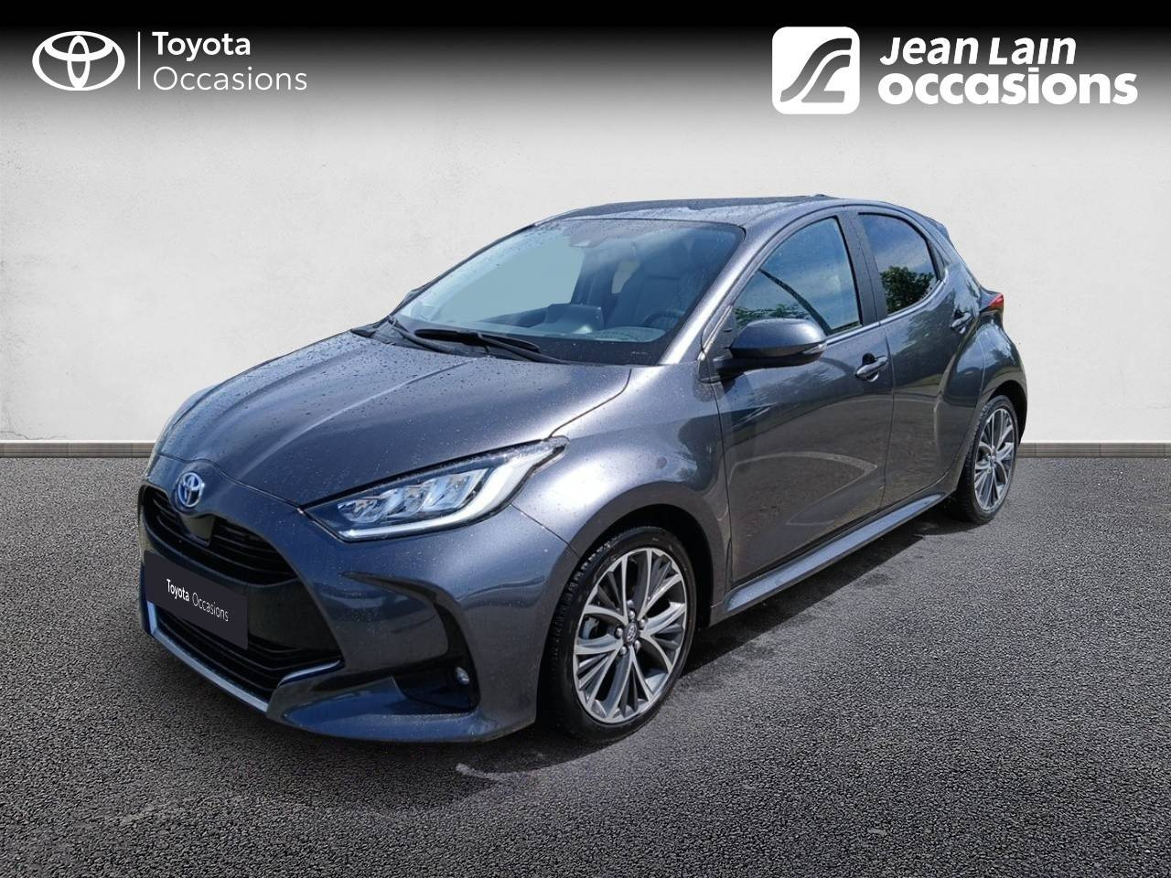 Vente en ligne TOYOTA YARIS HYBRIDE MY22 Yaris Hybride 116h Iconic de 2022 au prix de 20 900 €