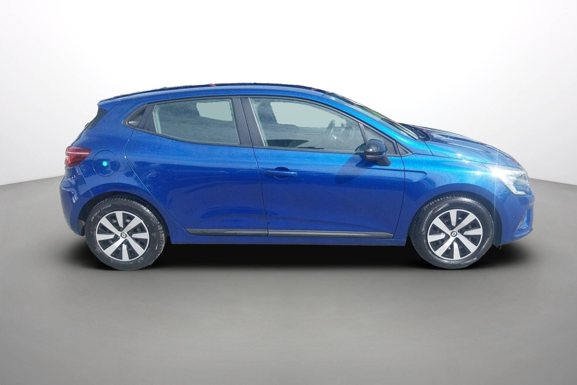 Vente en ligne Renault Clio 5 Clio TCe 90 au prix de 14 290 €