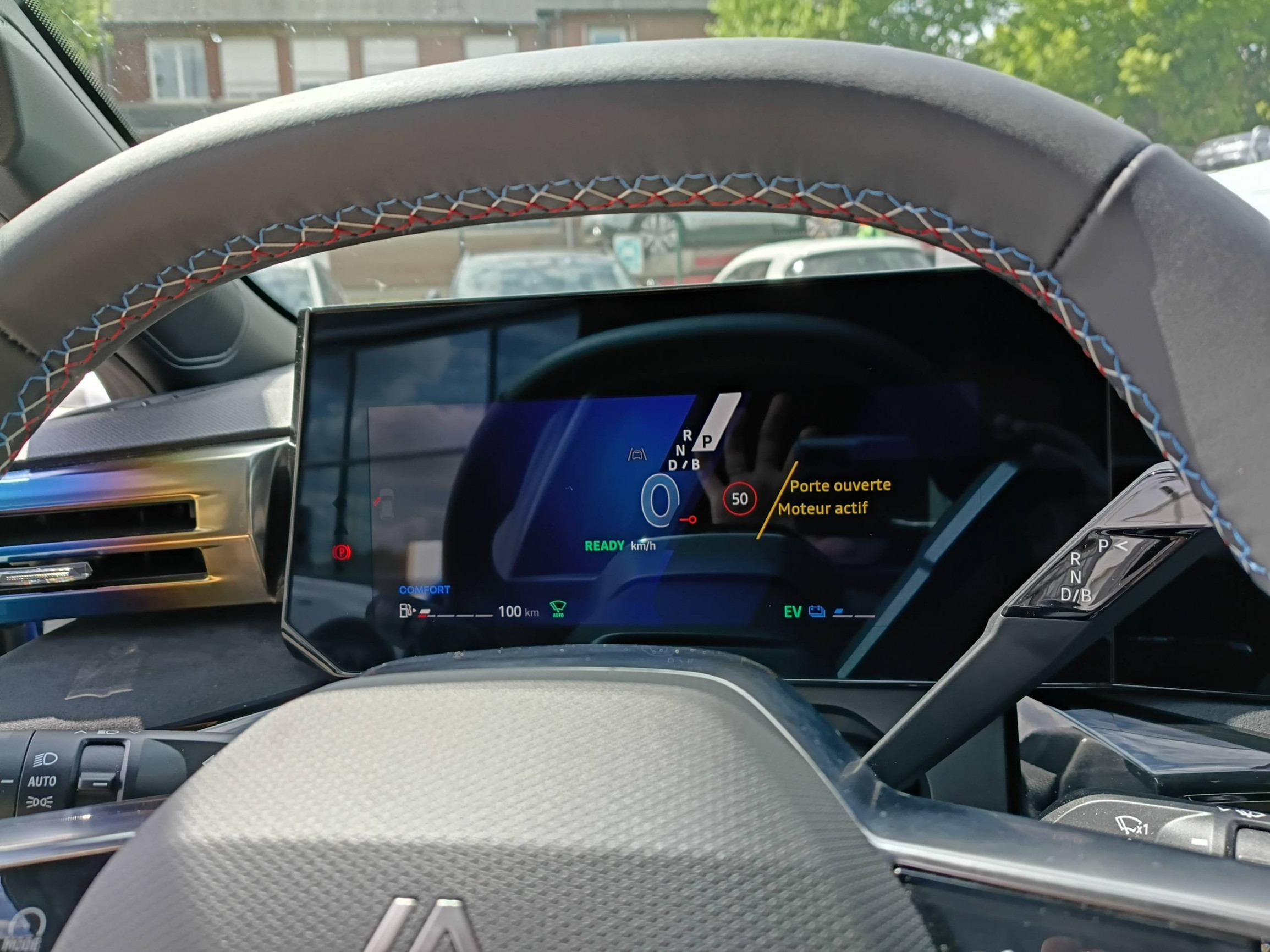 Vente en ligne Renault Clio 6 Clio E-Tech full hybrid 160 ch au prix de 28 490 €