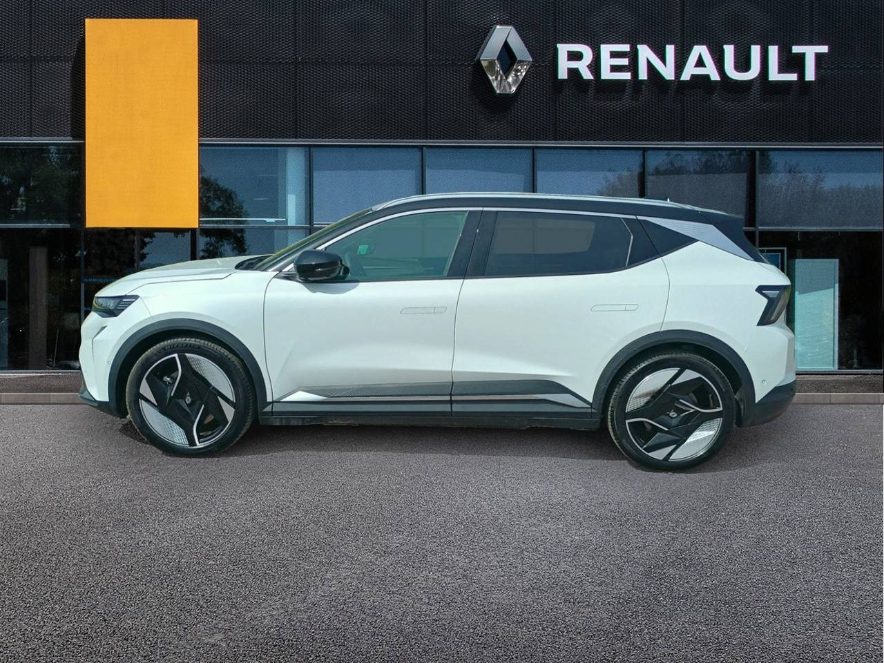 Vente en ligne Renault Scenic E-Tech Scenic E-Tech électrique 220 ch grande autonomie au prix de 41 490 €