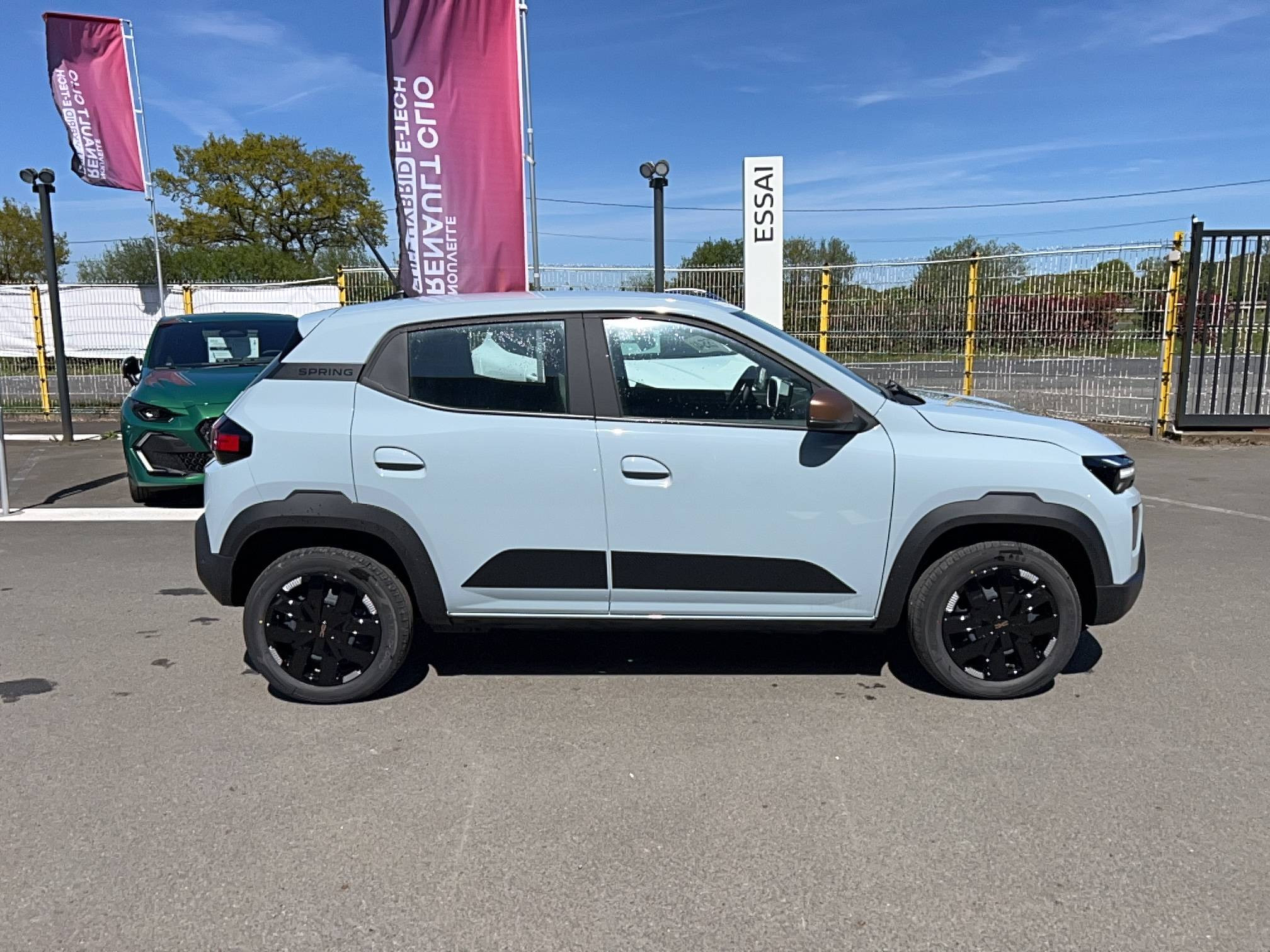 Vente en ligne Dacia Spring  electric 100 au prix de 19 990 €