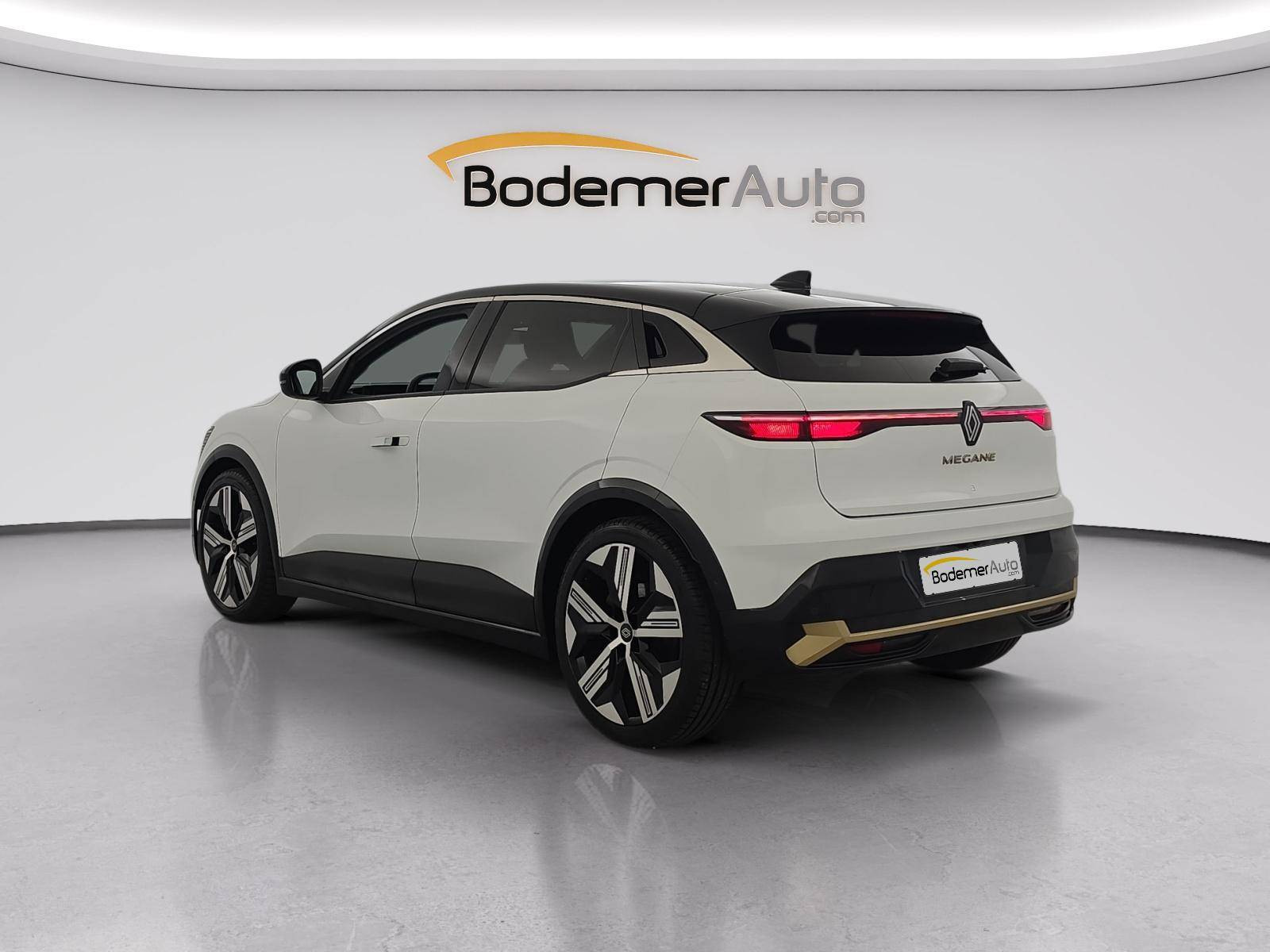 Vente en ligne Renault Megane E-Tech  EV60 220 ch super charge au prix de 26 490 €