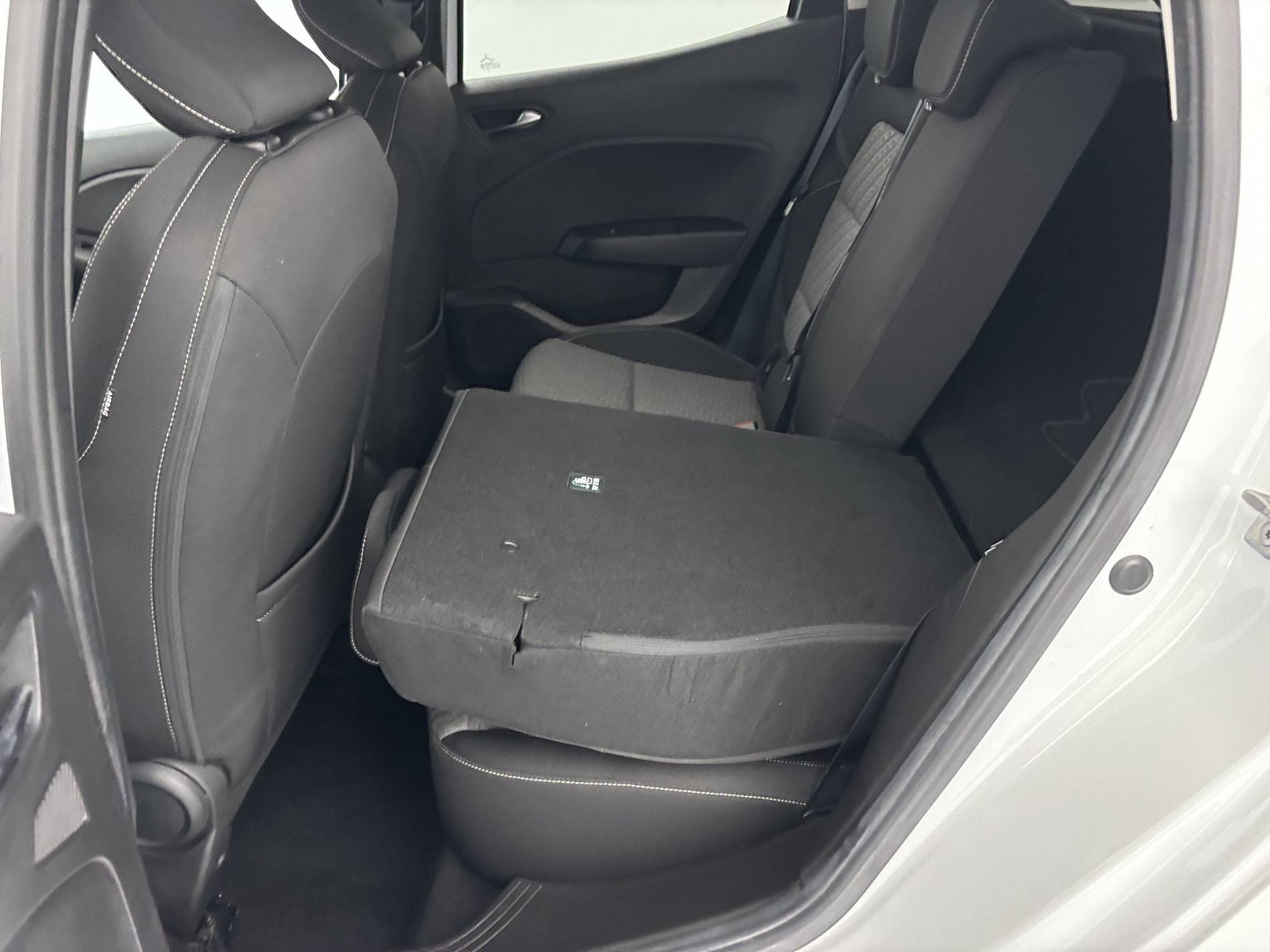 Vente en ligne Renault Clio 5 Clio TCe 90 au prix de 13 430 €