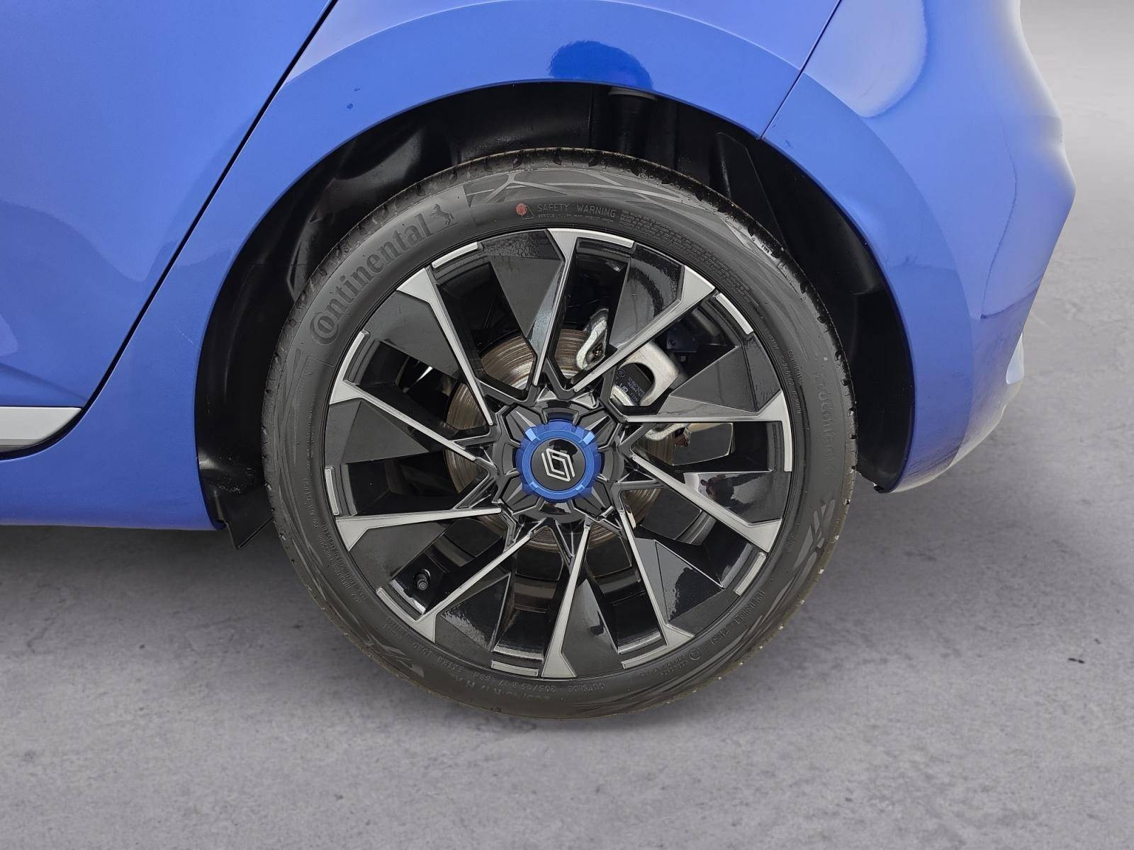Vente en ligne Renault Clio 5 Clio E-Tech full hybrid 145 ch GSR2 au prix de 23 490 €