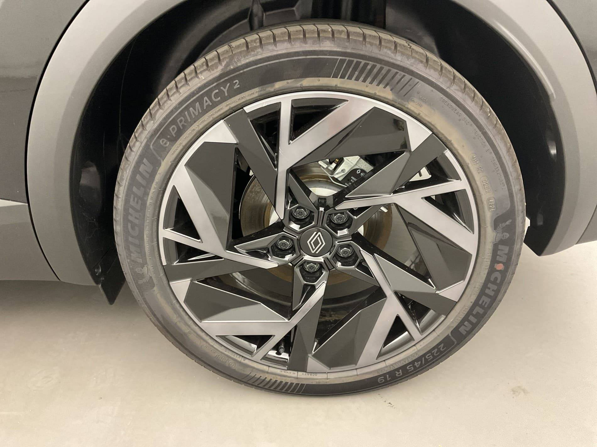 Vente en ligne Renault Symbioz  E-Tech full hybrid 145 au prix de 32 990 €