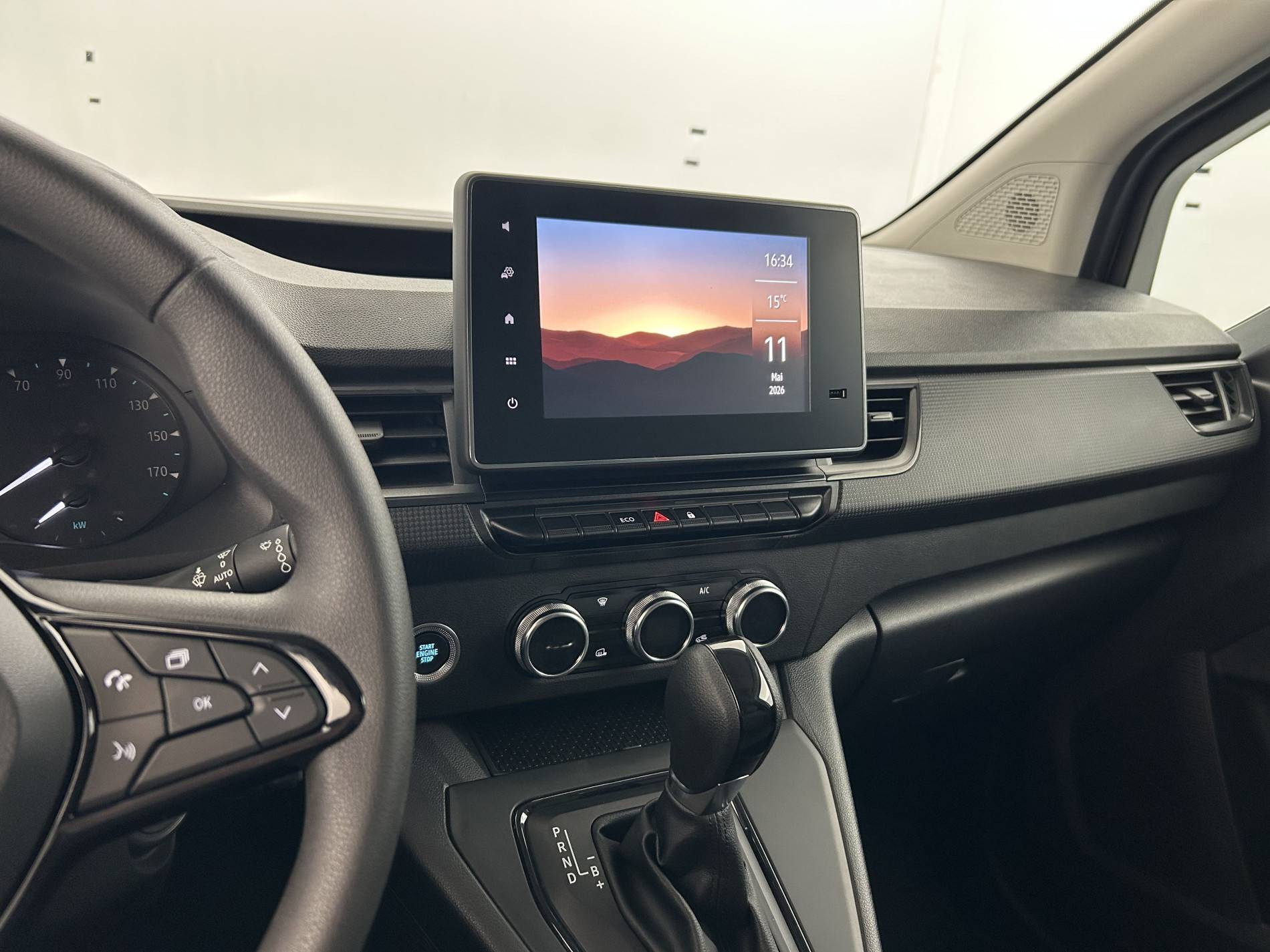 Vente en ligne Renault Kangoo Van E-Tech  L2 EV45  DC 80KW au prix de 23 290 €