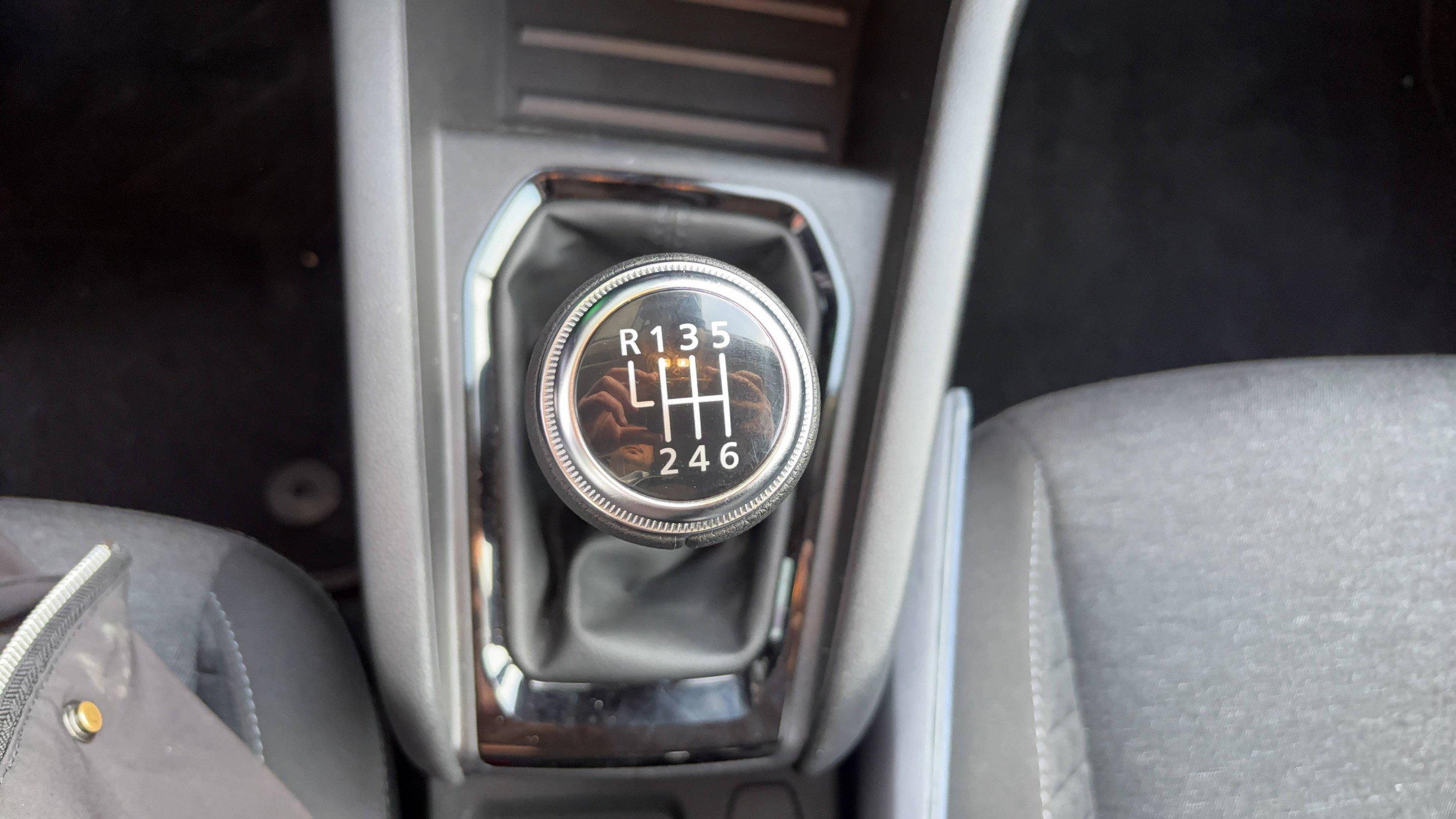 Vente en ligne Renault Clio 5 Clio TCe 90 au prix de 15 490 €