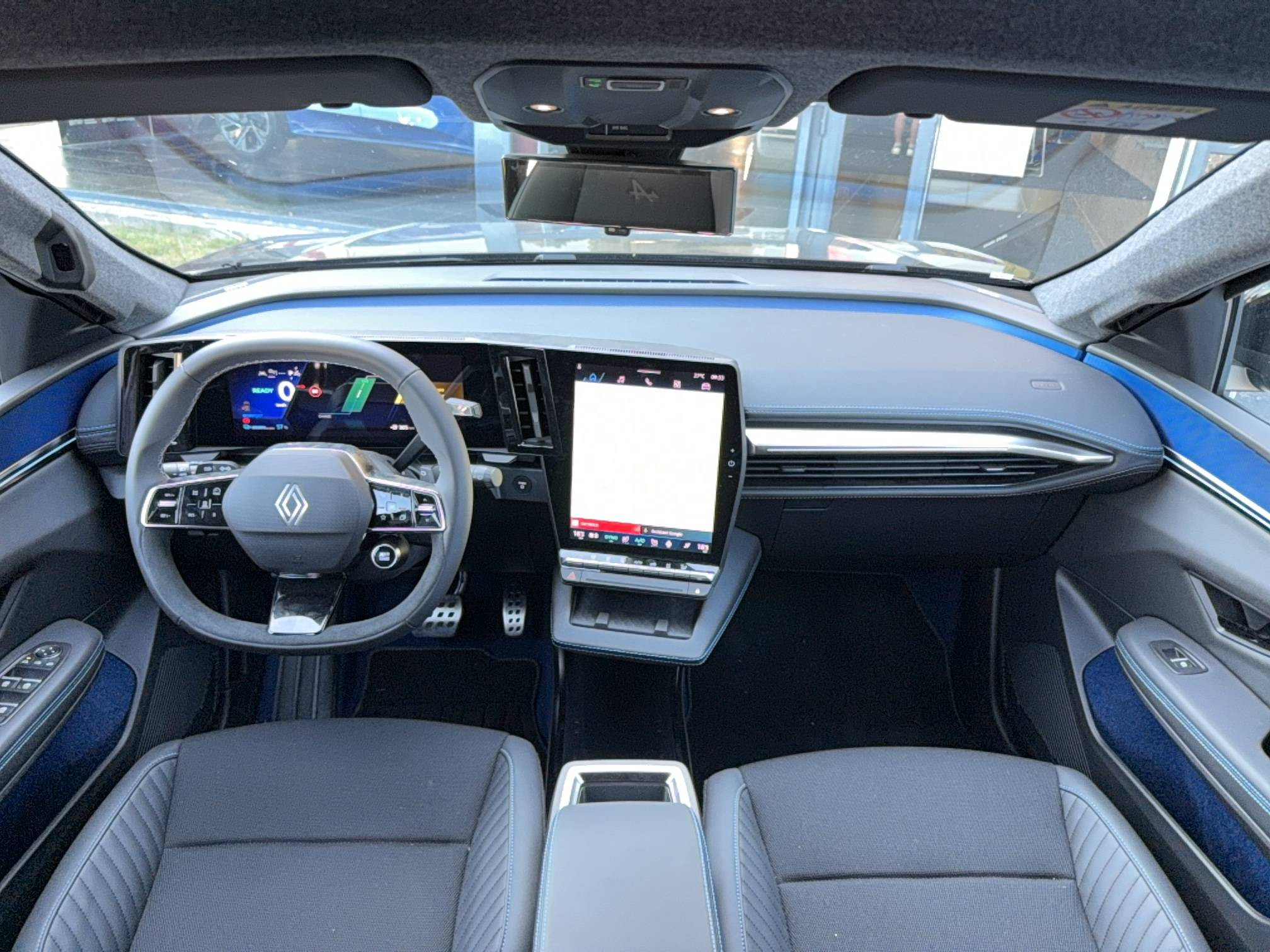 Vente en ligne Renault Scenic E-Tech Scenic E-Tech électrique 220 ch grande autonomie au prix de 47 900 €