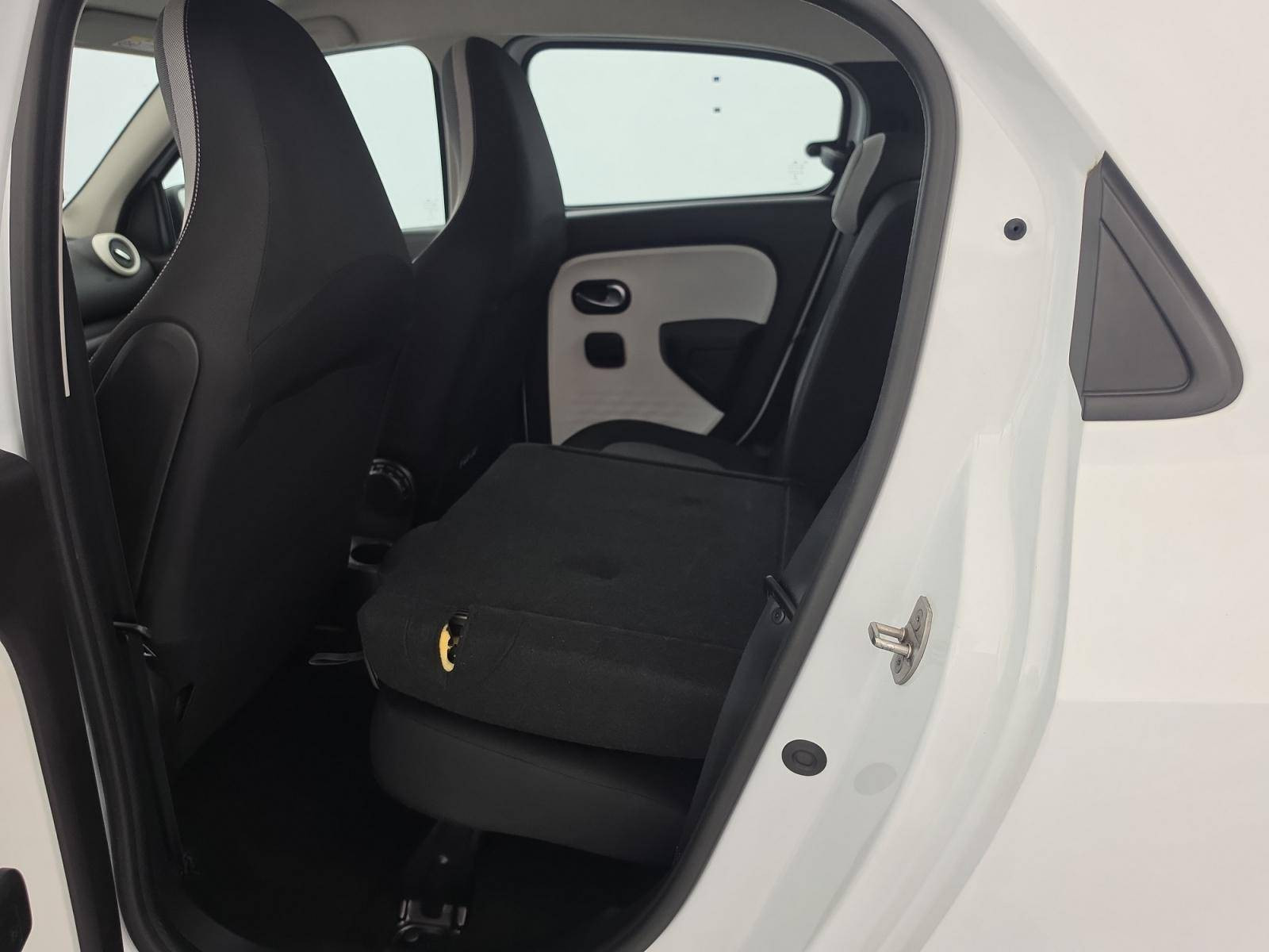 Vente en ligne Renault Twingo Electrique Twingo III E-Tech au prix de 12 490 €