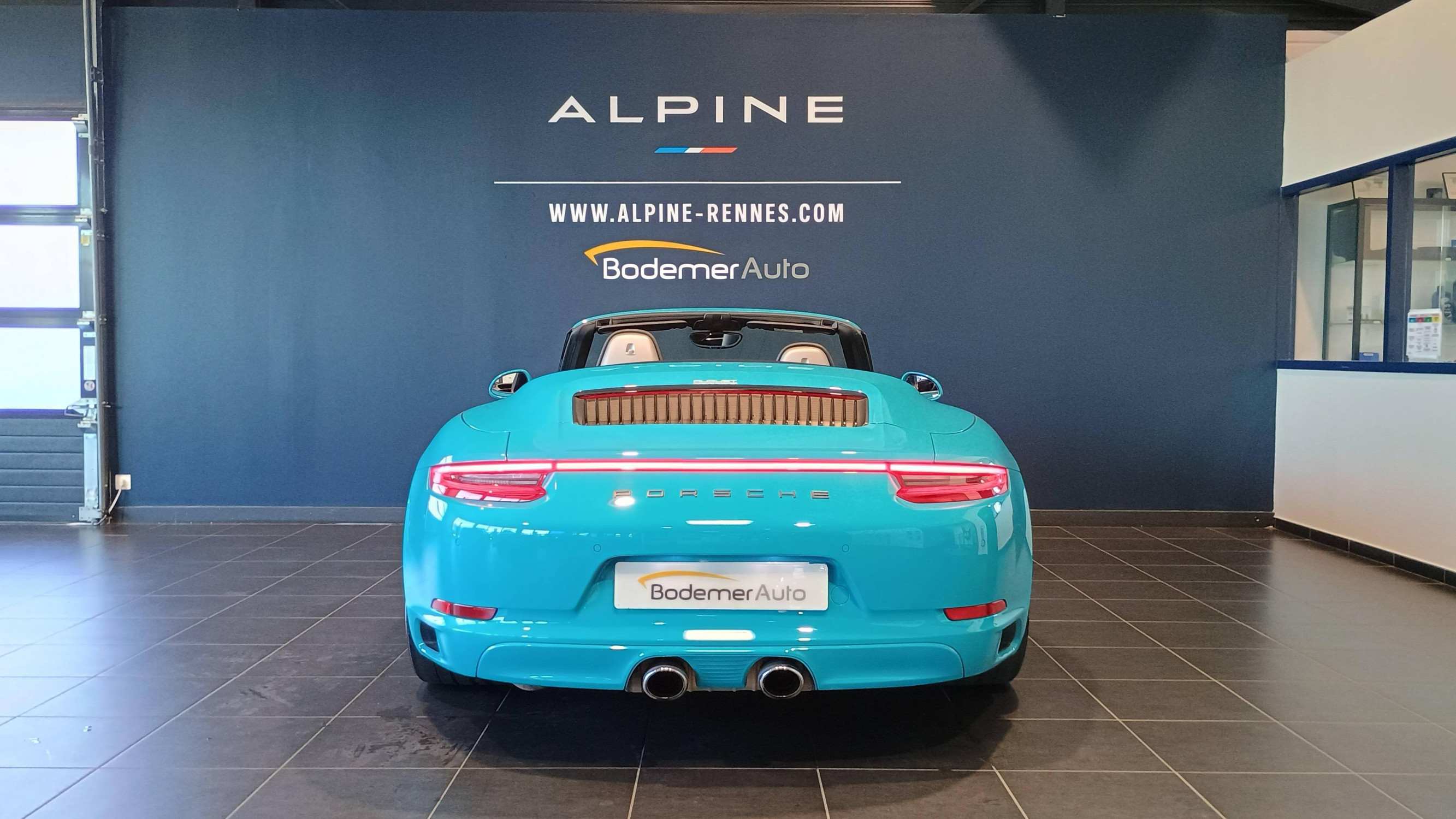 Vente en ligne Porsche 911 Cabriolet 911 Carrera 4S Cabriolet 3.0i 420 au prix de 106 990 €