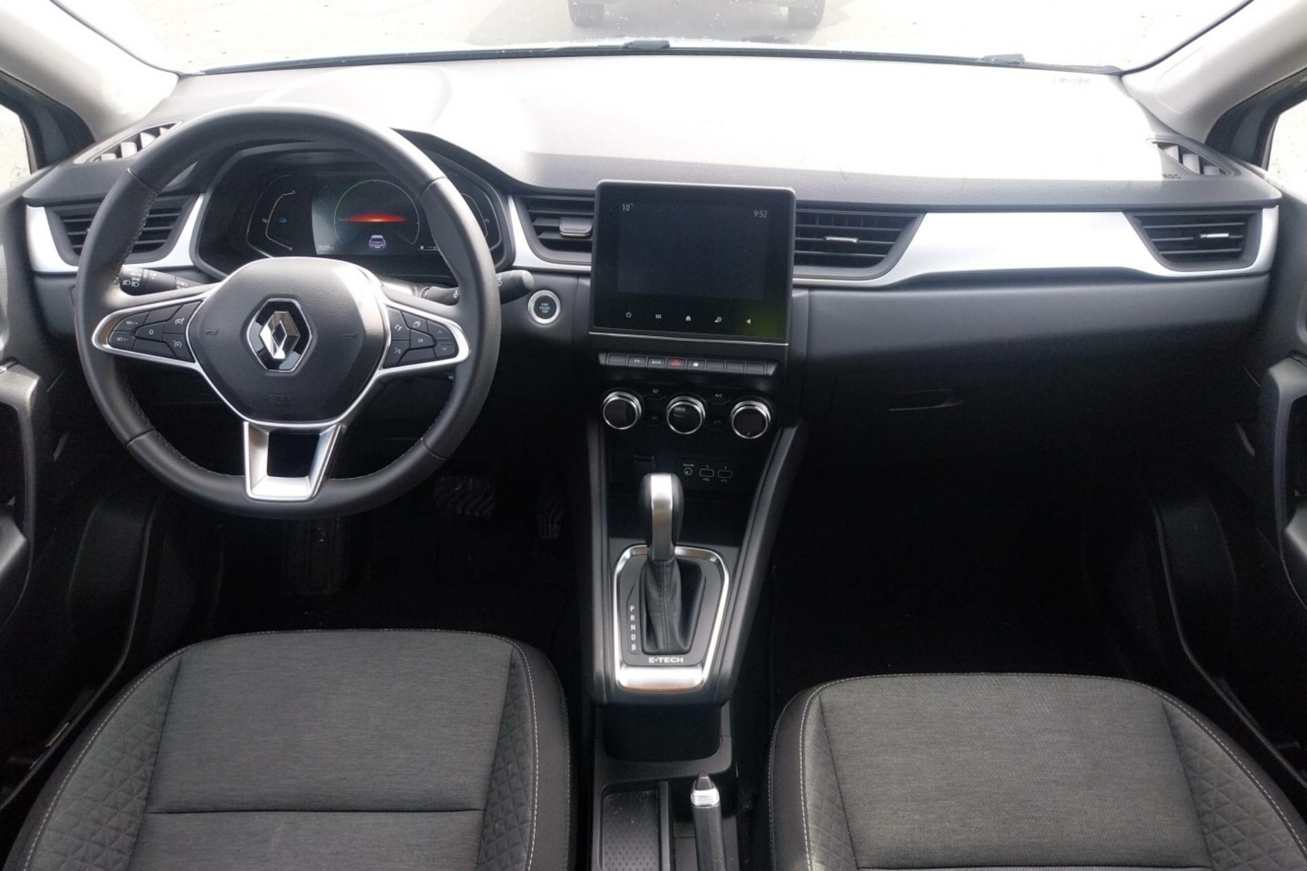 Vente en ligne Renault Captur  E-Tech full hybrid 145 au prix de 17 990 €