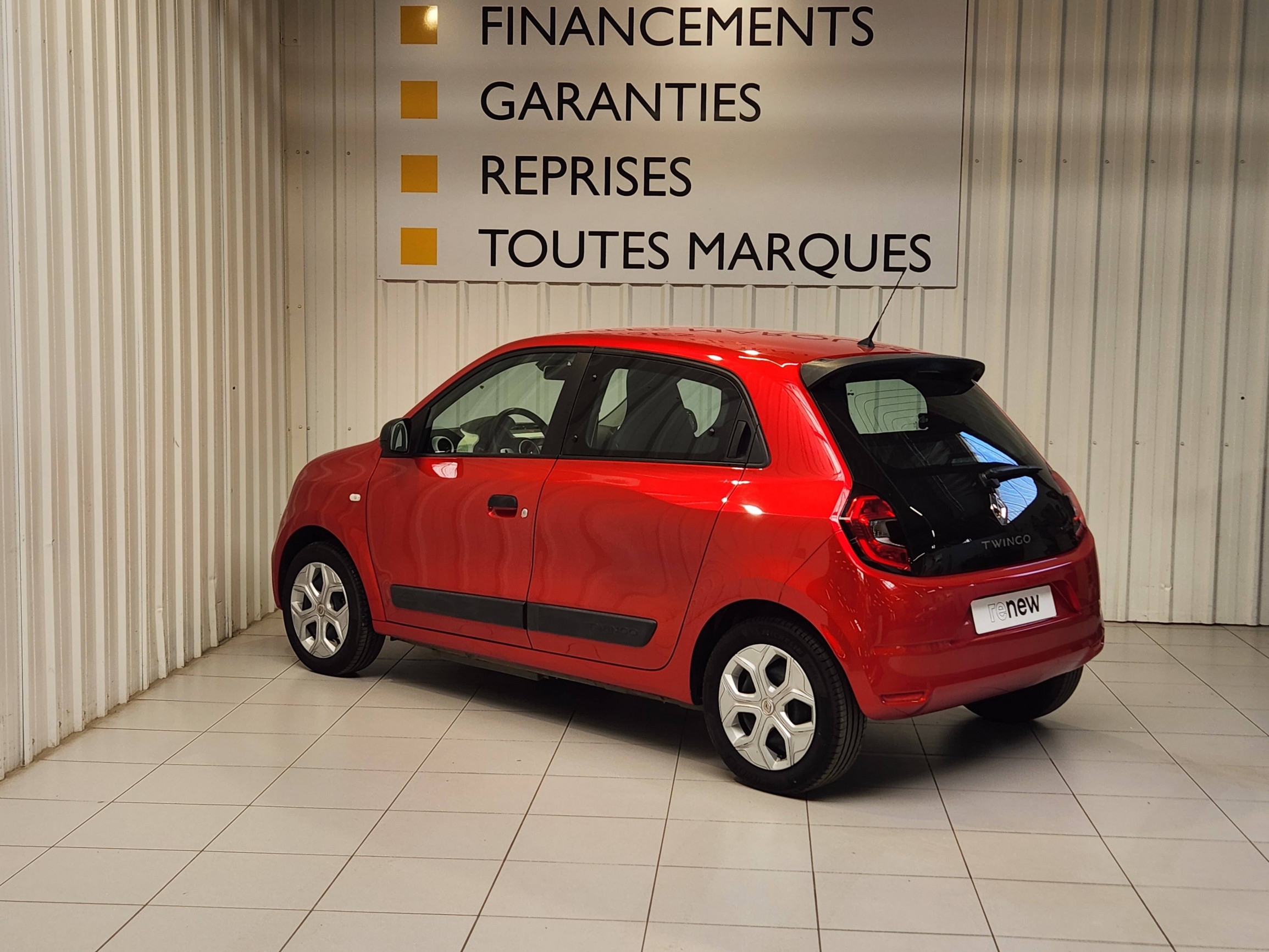 Vente en ligne Renault Twingo Electrique Twingo III E-Tech au prix de 12 499 €