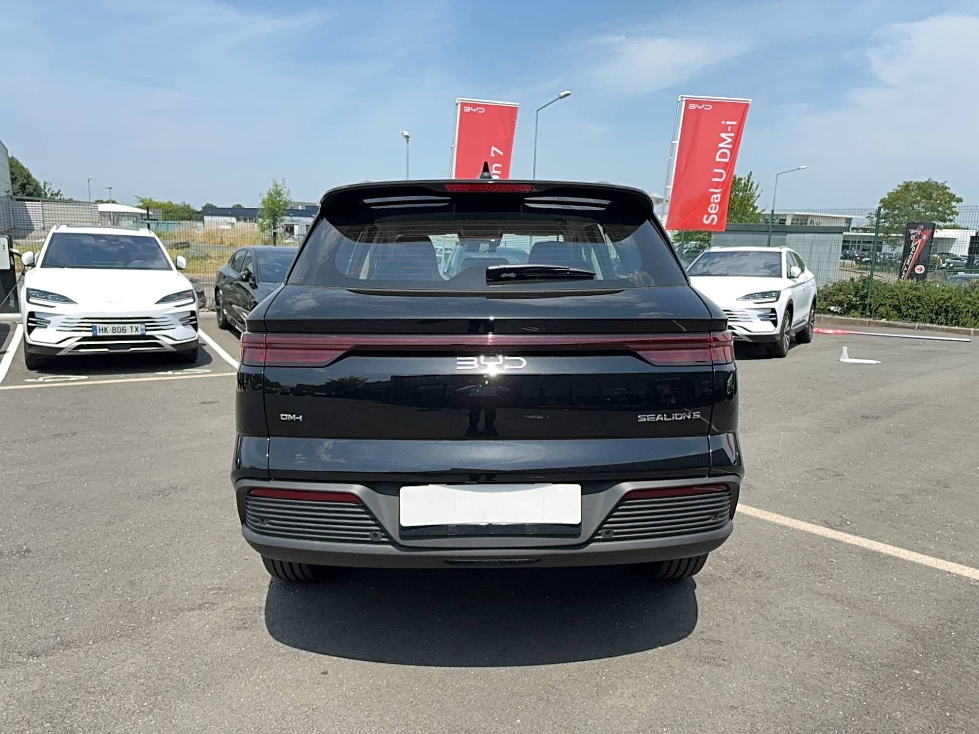 Vente en ligne Byd Sealion 5  1.5l DM-i 212 ch PHEV au prix de 31 690 €