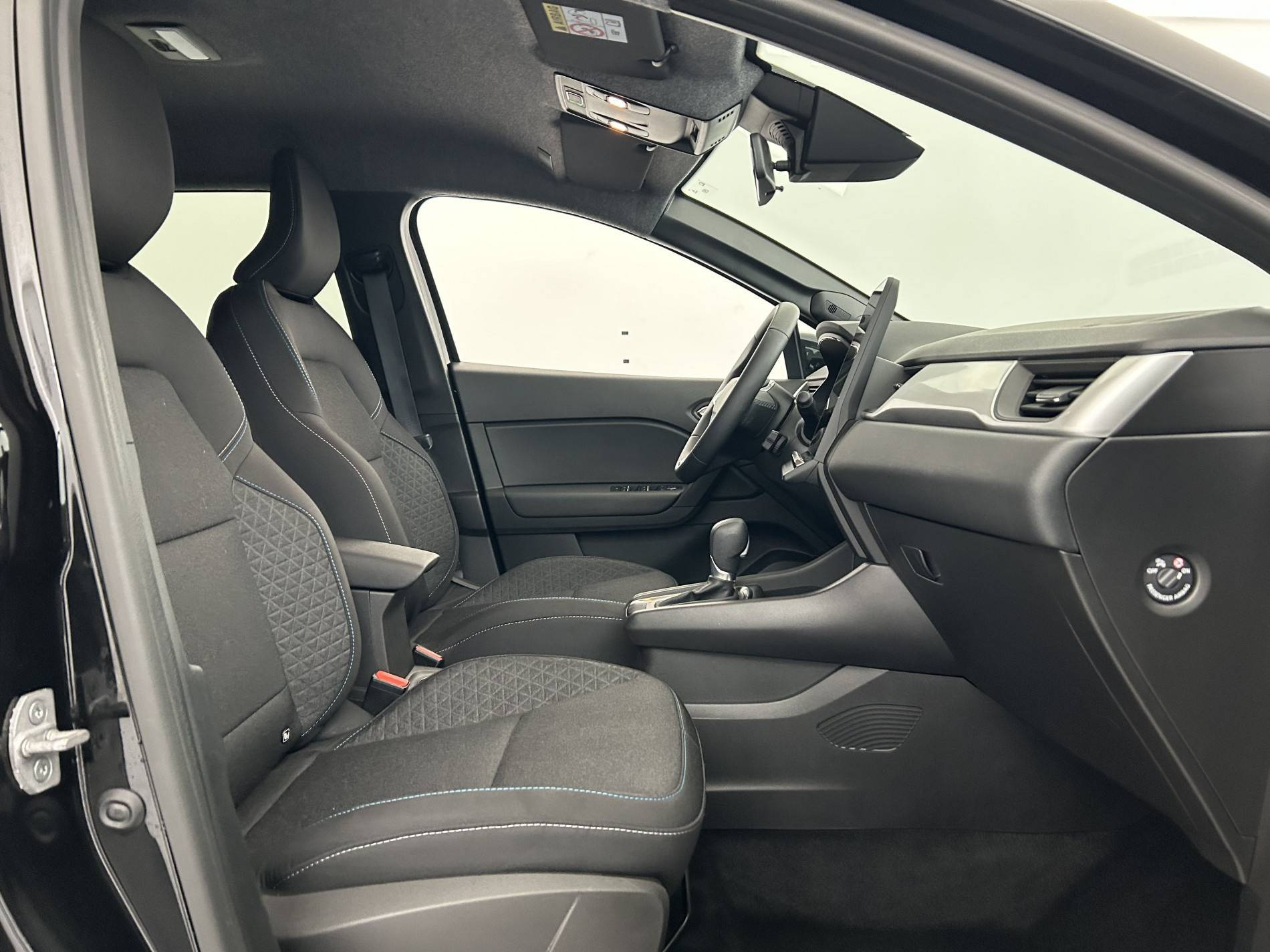 Vente en ligne Renault Symbioz  E-Tech full hybrid 145 au prix de 24 990 €