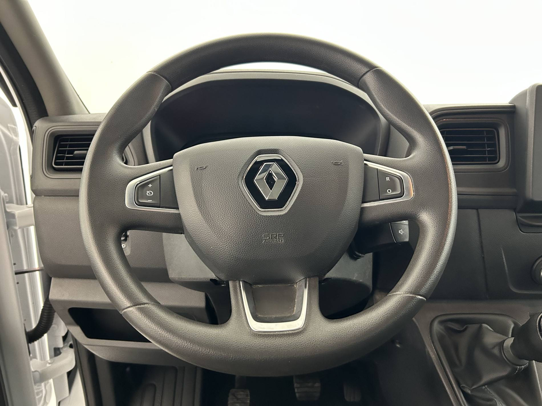 Vente en ligne Renault Master 3 Châssis Cabine MASTER CC PROP RJ3500 L2 PAFC BLUE DCI 130 EURO VI au prix de 32 990 €