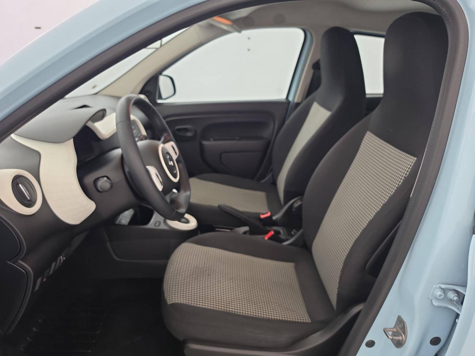 Vente en ligne Renault Twingo Electrique Twingo III E-Tech au prix de 12 490 €