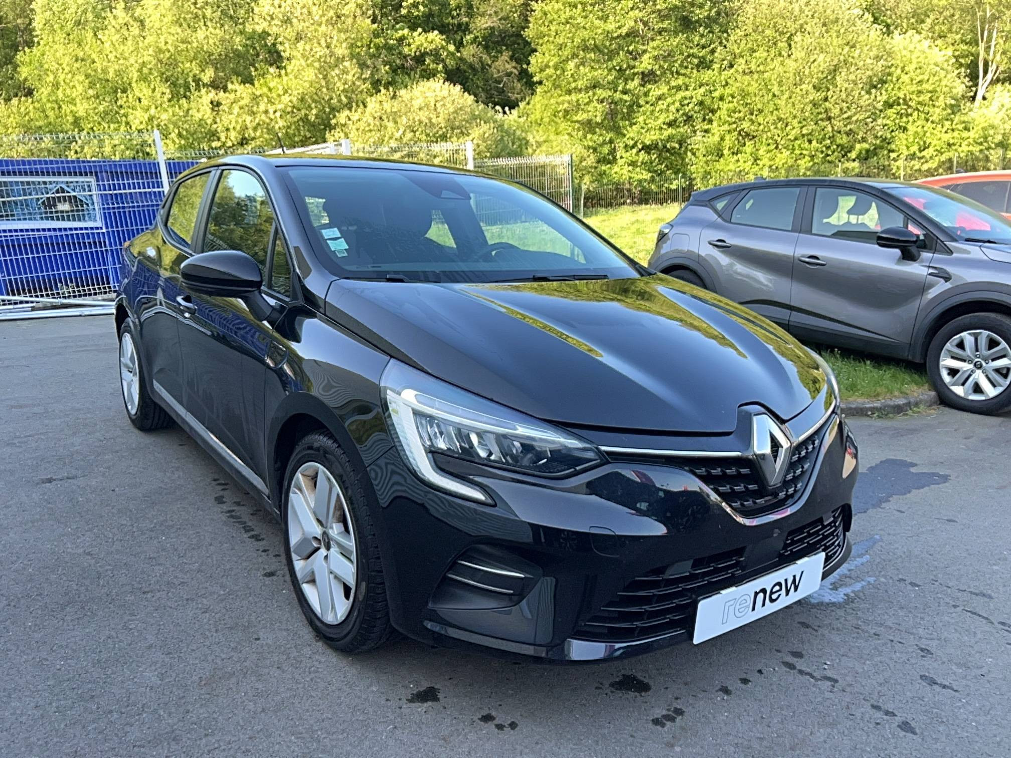 Vente en ligne Renault Clio 5 Clio TCe 90 au prix de 12 590 €