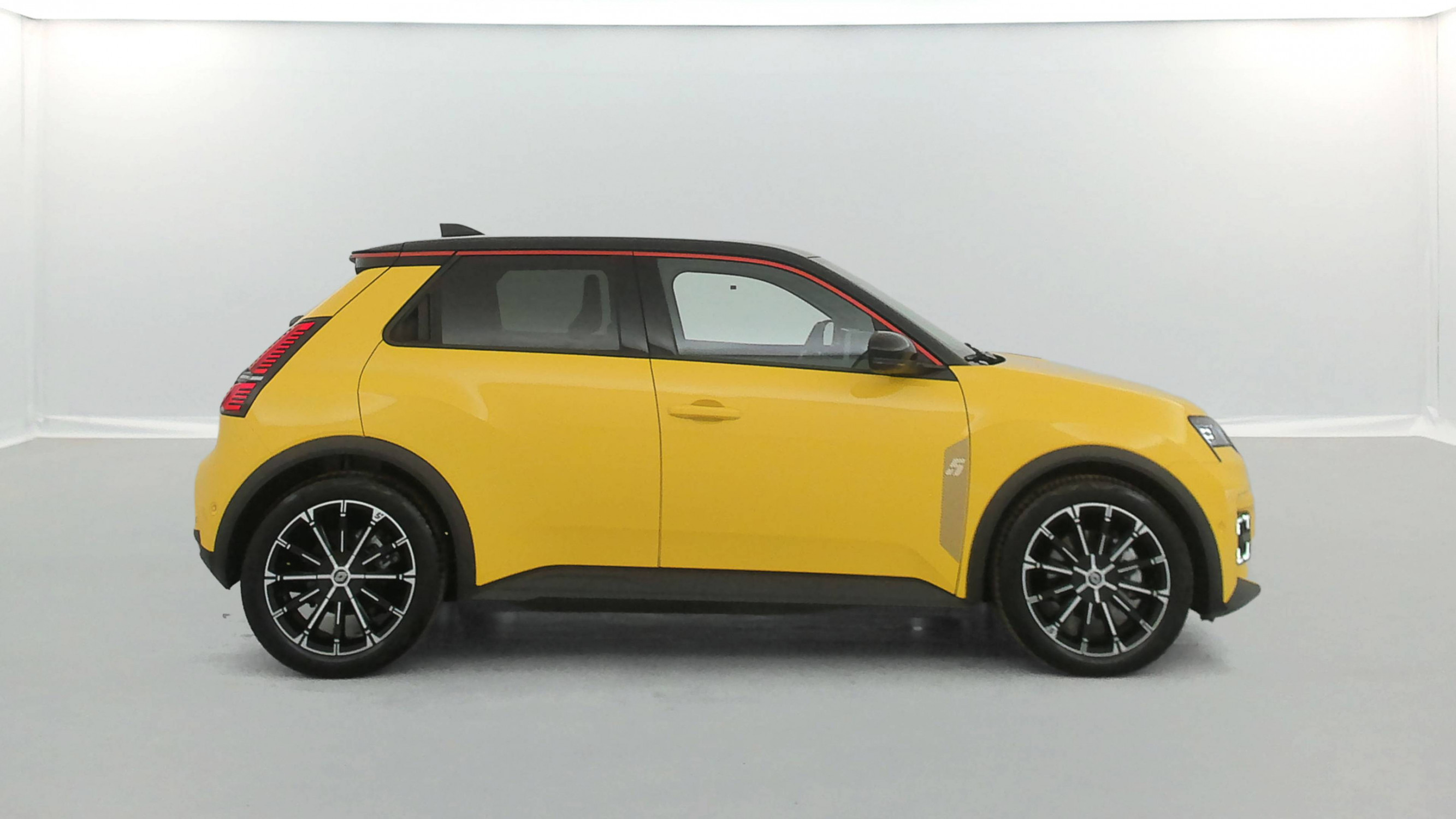 Vente en ligne Renault R5 E-Tech  120 ch autonomie urbaine au prix de 25 900 €