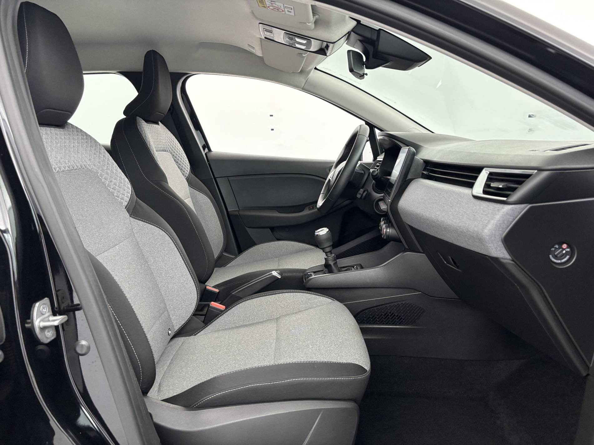Vente en ligne Renault Clio 5 Clio dCi 100 au prix de 15 790 €