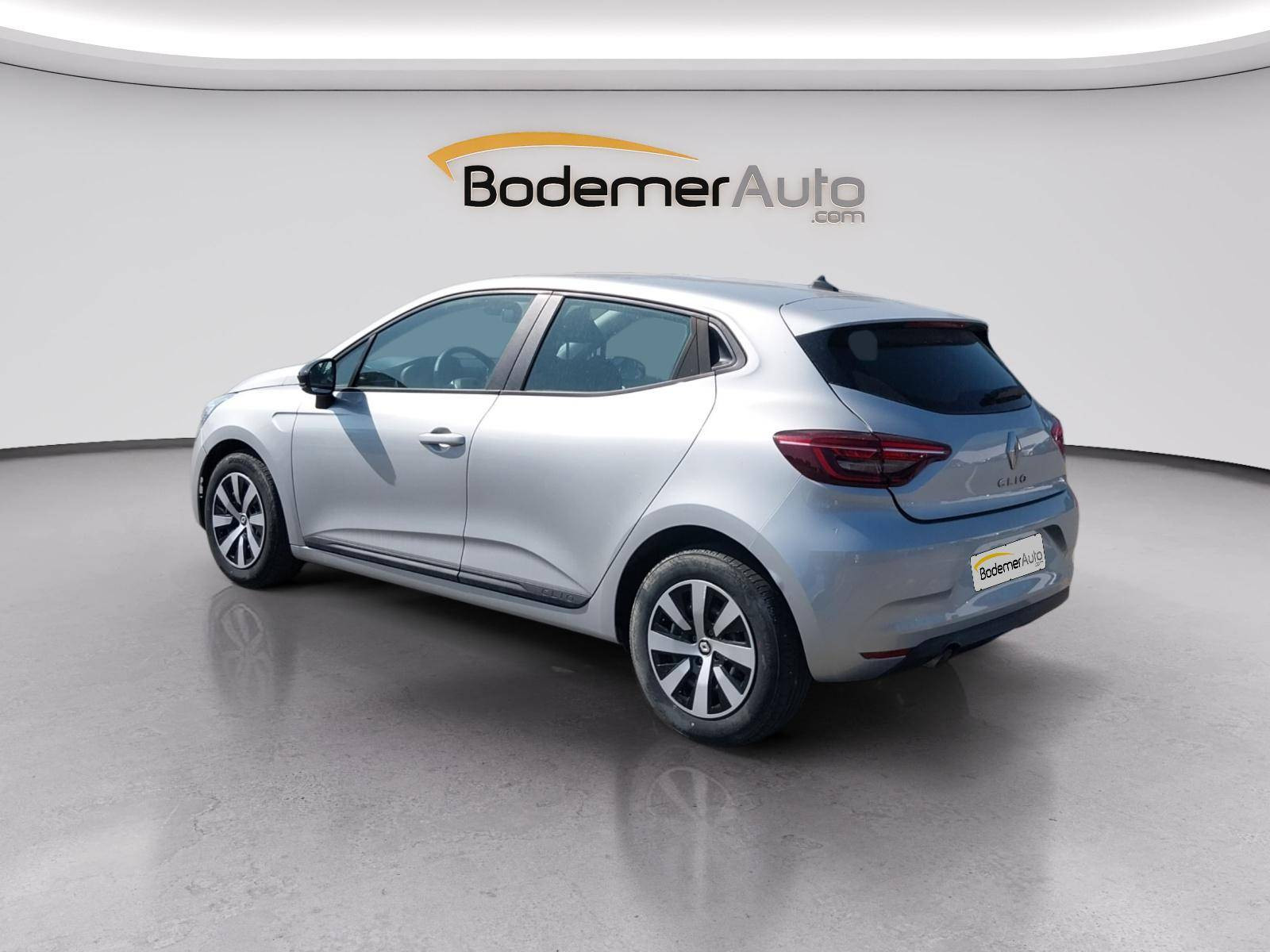 Vente en ligne Renault Clio 5 Clio TCe 90 au prix de 13 490 €