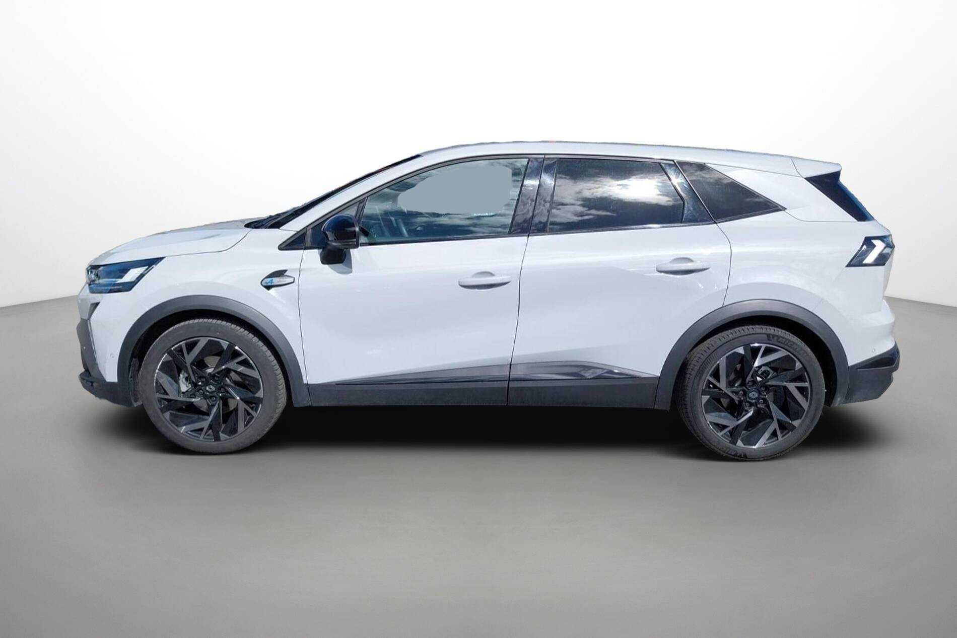 Vente en ligne Renault Symbioz  E-Tech full hybrid 145 au prix de 28 990 €