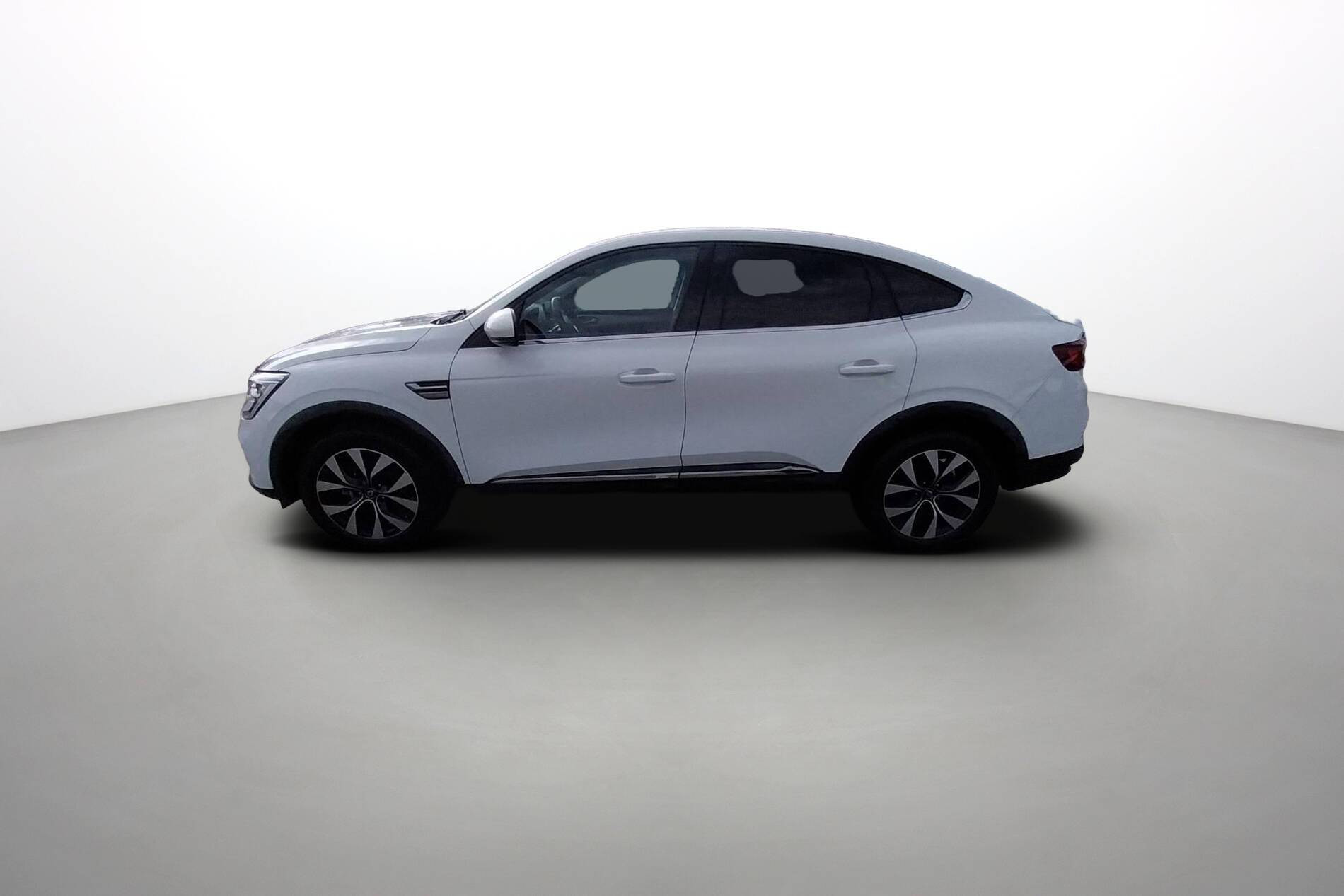 Vente en ligne Renault Arkana  E-Tech hybride 145 - 22 au prix de 20 990 €