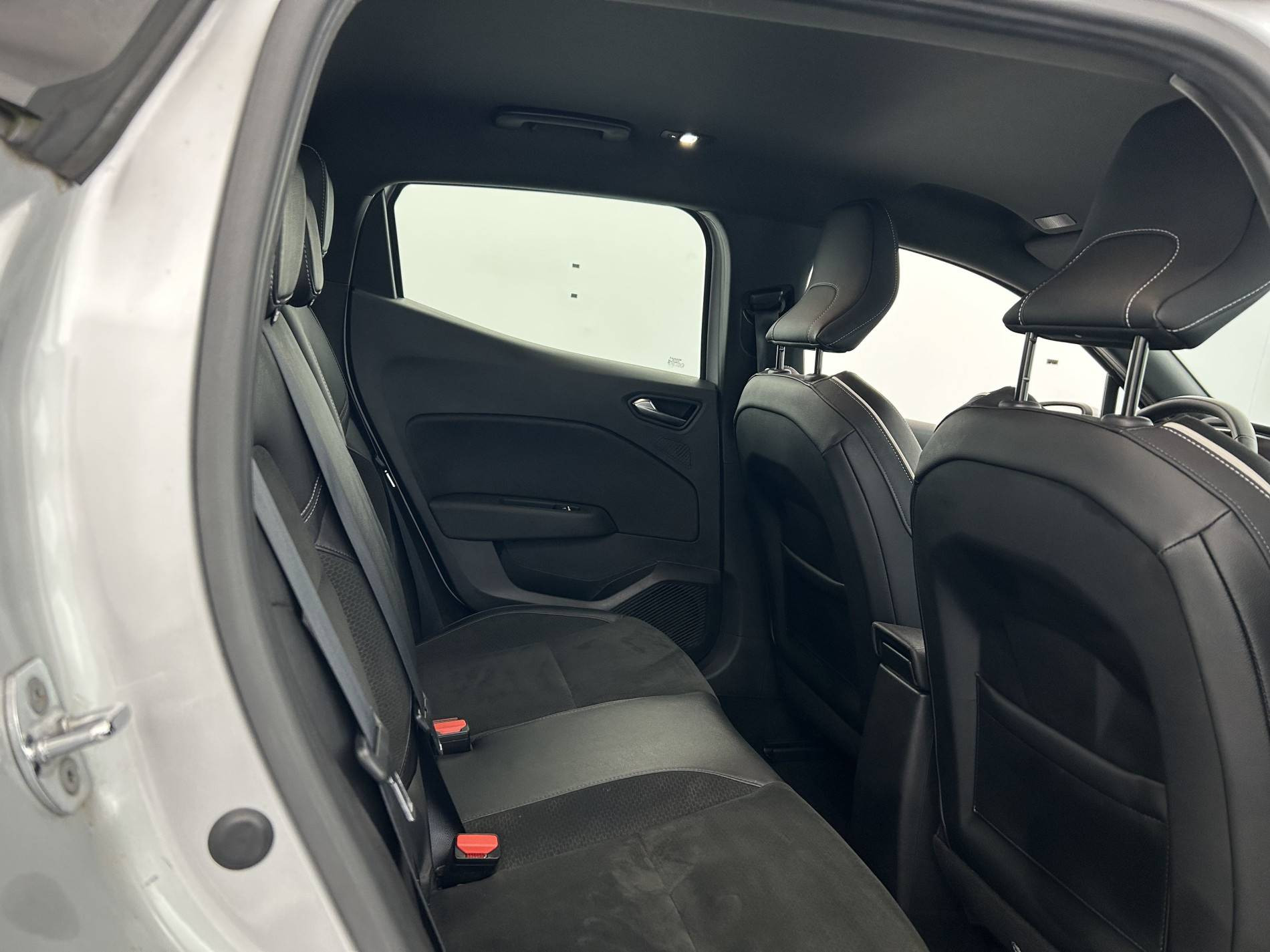 Vente en ligne Renault Clio 5 Clio TCe 100 au prix de 11 890 €