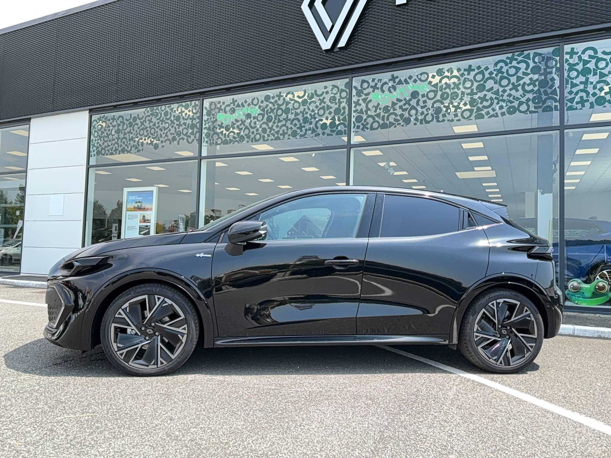 Vente en ligne Renault Clio 6 Clio E-Tech full hybrid 160 ch au prix de 27 990 €