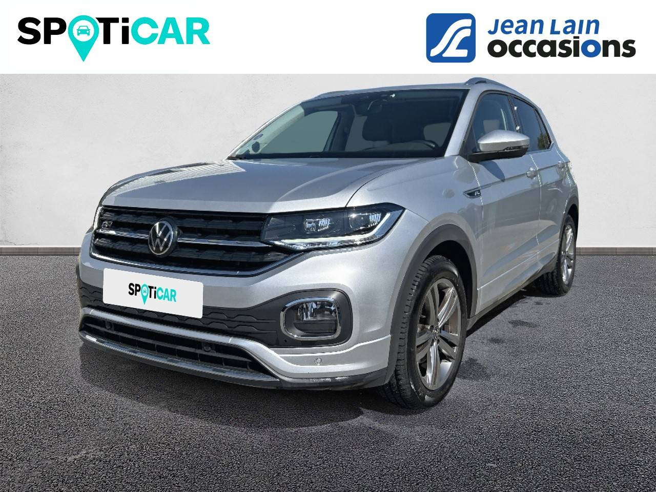 Vente en ligne VOLKSWAGEN T-CROSS T-Cross 1.0 TSI 110 Start/Stop DSG7 R-Line Tech de 2022 au prix de 23 490 €