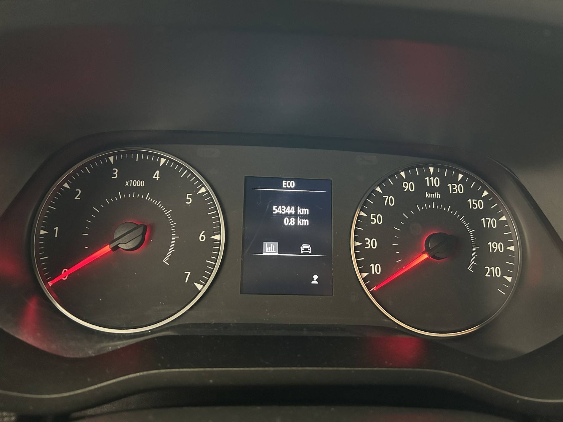 Vente en ligne Renault Trafic 3 Fourgon TRAFIC FGN L2H1 3000 KG BLUE DCI 130 au prix de 22 790 €