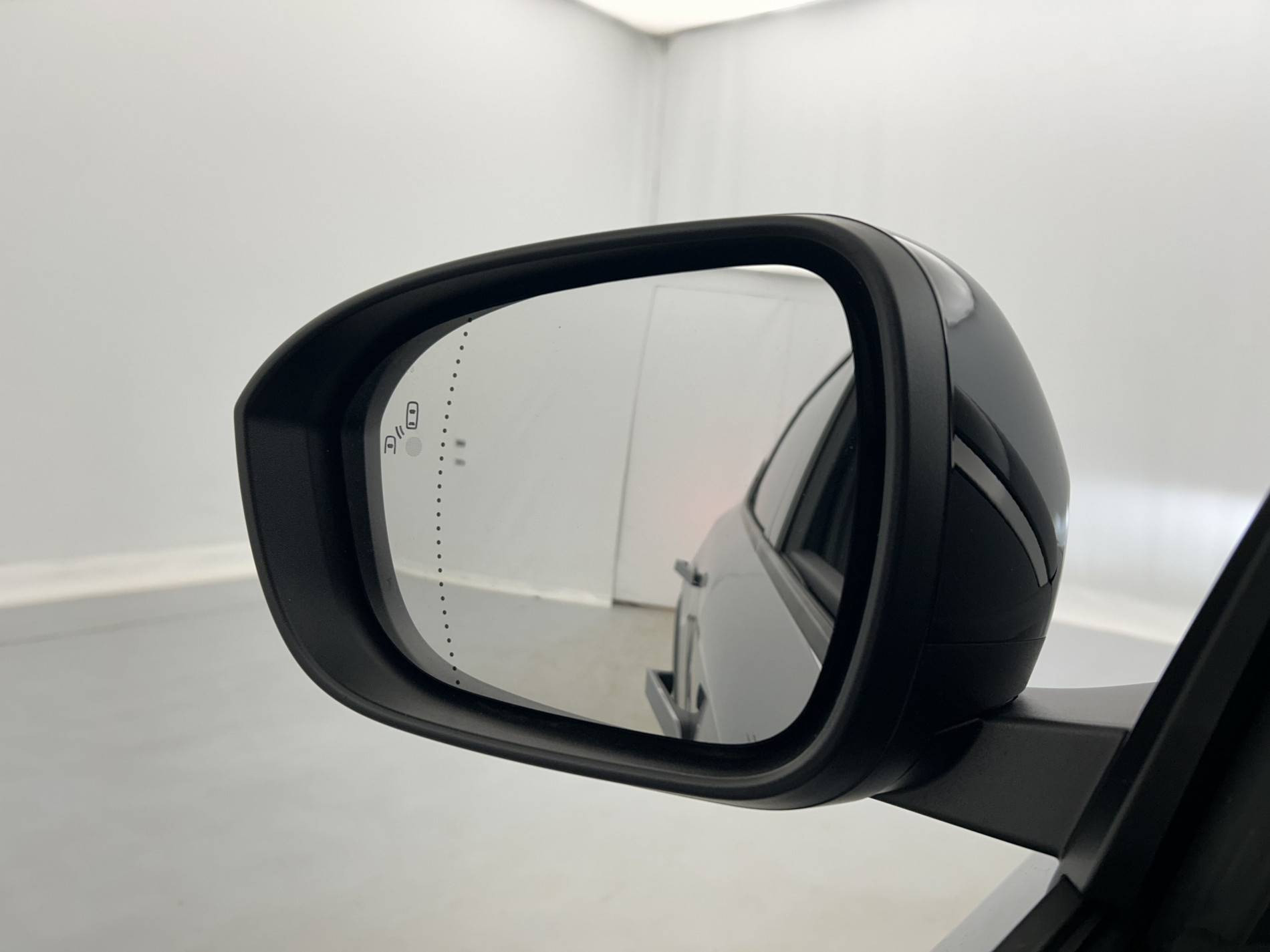Vente en ligne Renault Scenic E-Tech  220 ch grande autonomie au prix de 37 990 €