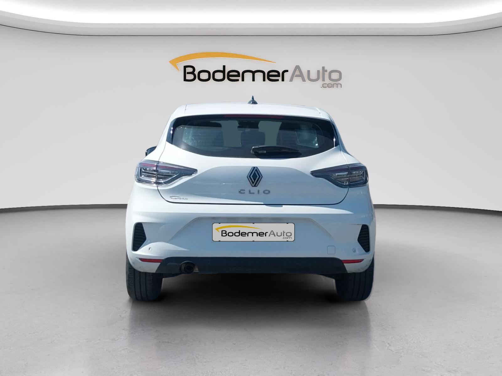Vente en ligne Renault Clio 5 Clio TCe 90 au prix de 14 590 €