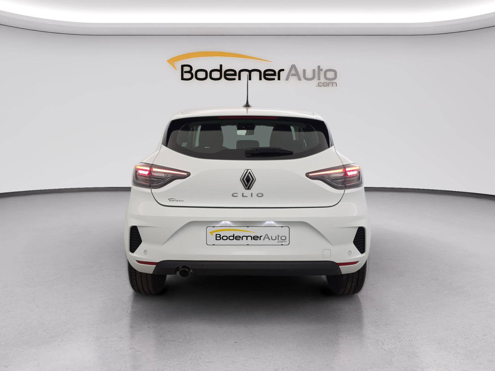 Vente en ligne Renault Clio 5 Clio SCe 65 au prix de 13 590 €