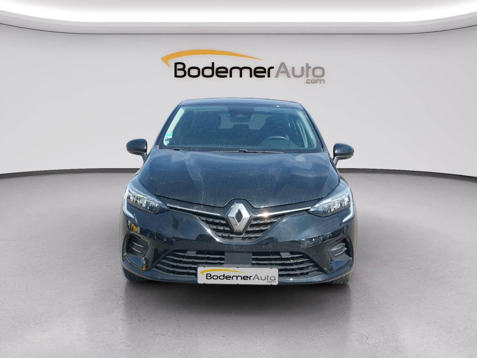 Vente en ligne Renault Clio 5 Clio E-Tech 140 - 21N au prix de 14 900 €