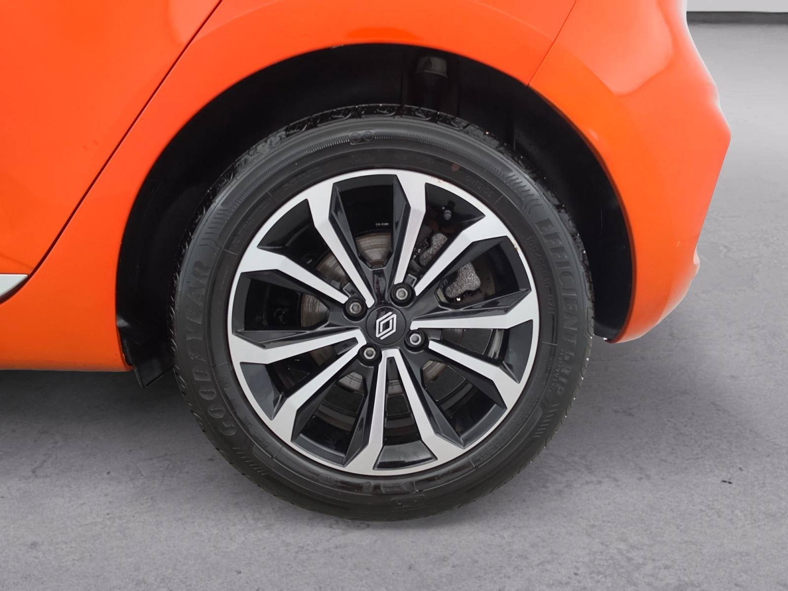 Vente en ligne Renault Clio 5 Clio Eco-G 100 ch GSR2 au prix de 16 990 €