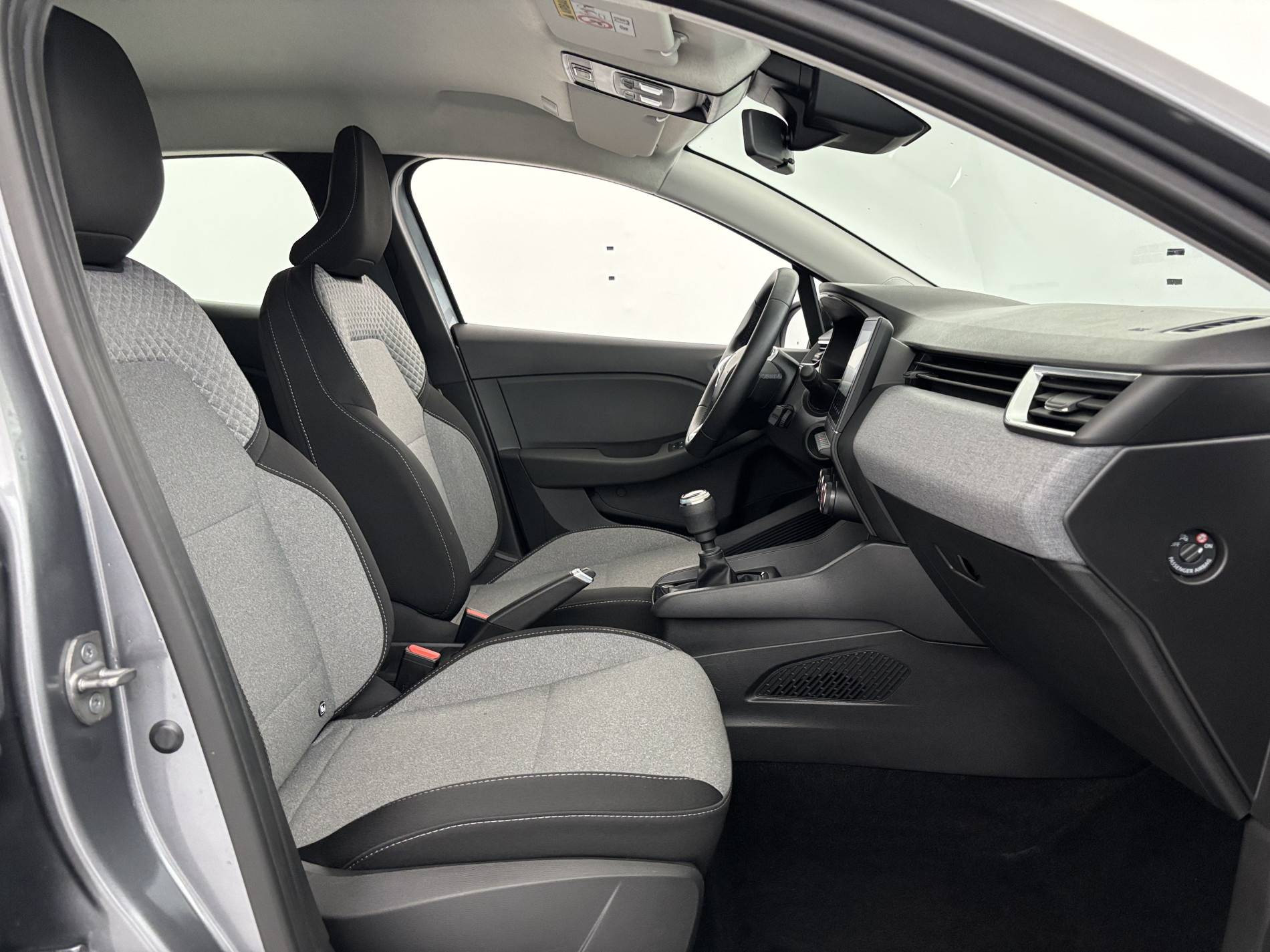 Vente en ligne Renault Clio 5 Clio TCe 90 au prix de 14 990 €