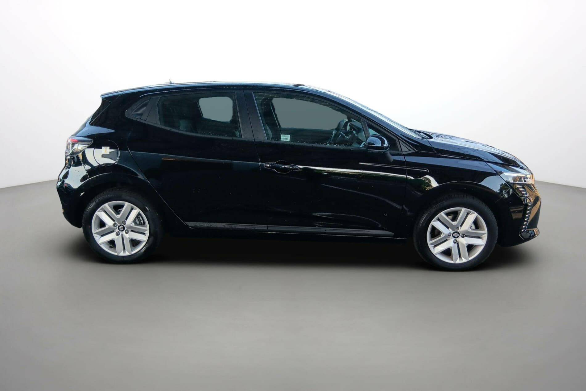 Vente en ligne Renault Clio 5 Clio Blue dCi 100 ch GSR2 au prix de 17 790 €