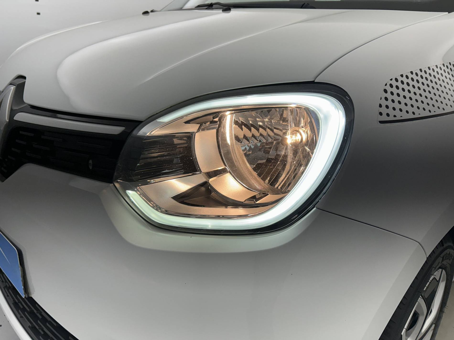 Vente en ligne Renault Twingo 3  SCe 65 - 21 au prix de 10 490 €