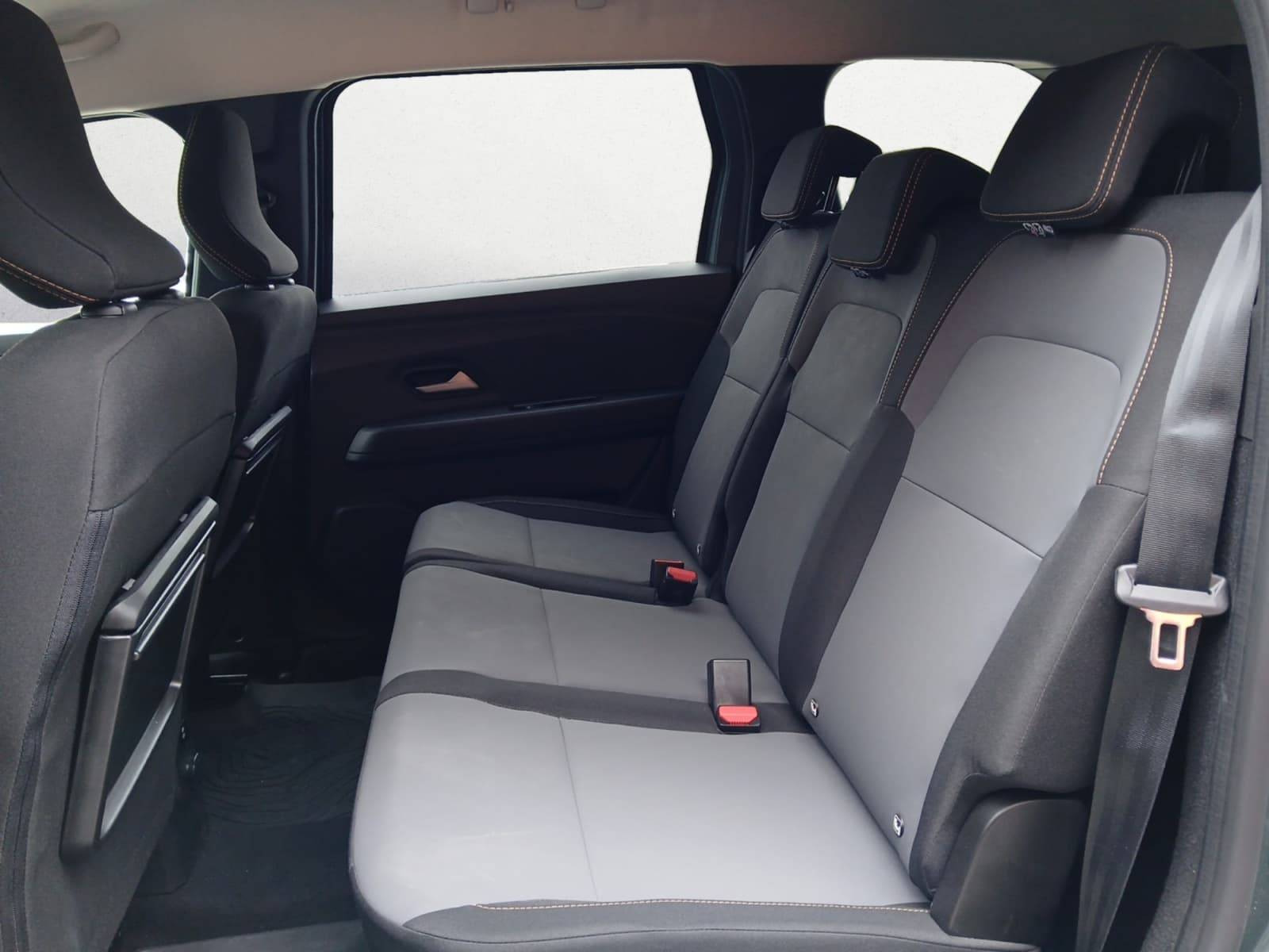 Vente en ligne Dacia Jogger  ECO-G 100 7 places GSR2 au prix de 21 990 €