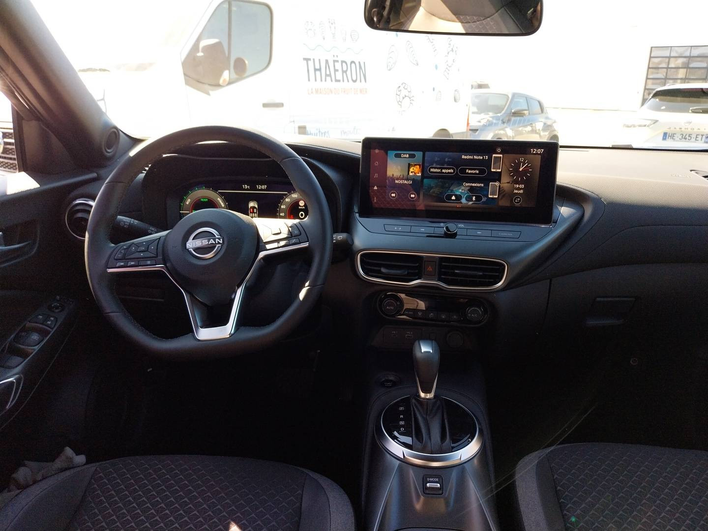 Vente en ligne Nissan Juke  HYBRID 143 au prix de 28 990 €