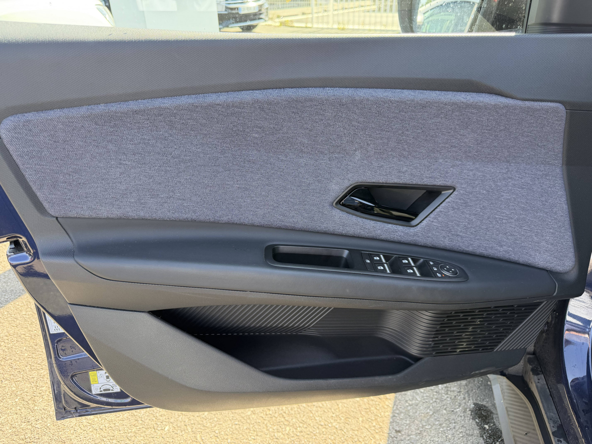 Vente en ligne Renault R5 E-Tech  120 ch autonomie urbaine au prix de 23 990 €
