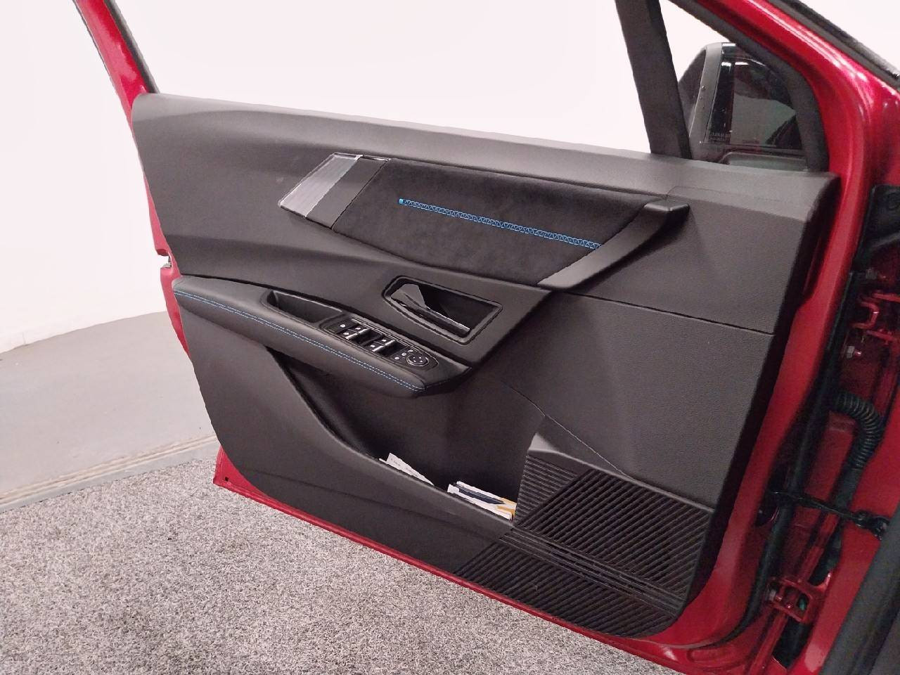 Vente en ligne Renault Clio 6 Clio E-Tech full hybrid 160 ch au prix de 29 300 €