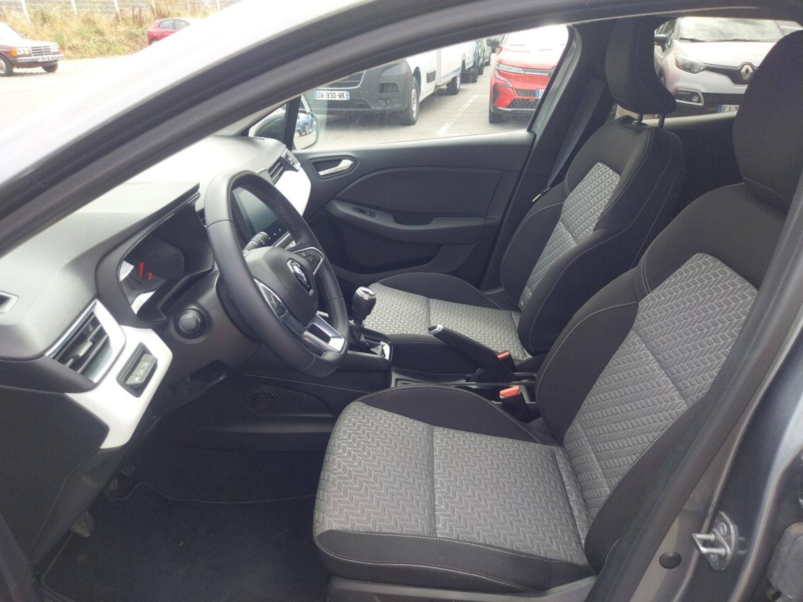 Vente en ligne Renault Clio 5 Clio TCe 90 au prix de 14 790 €