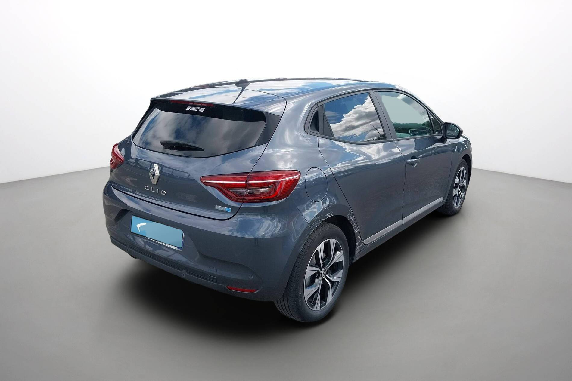 Vente en ligne Renault Clio 5 Clio E-Tech full hybrid 145 au prix de 17 390 €