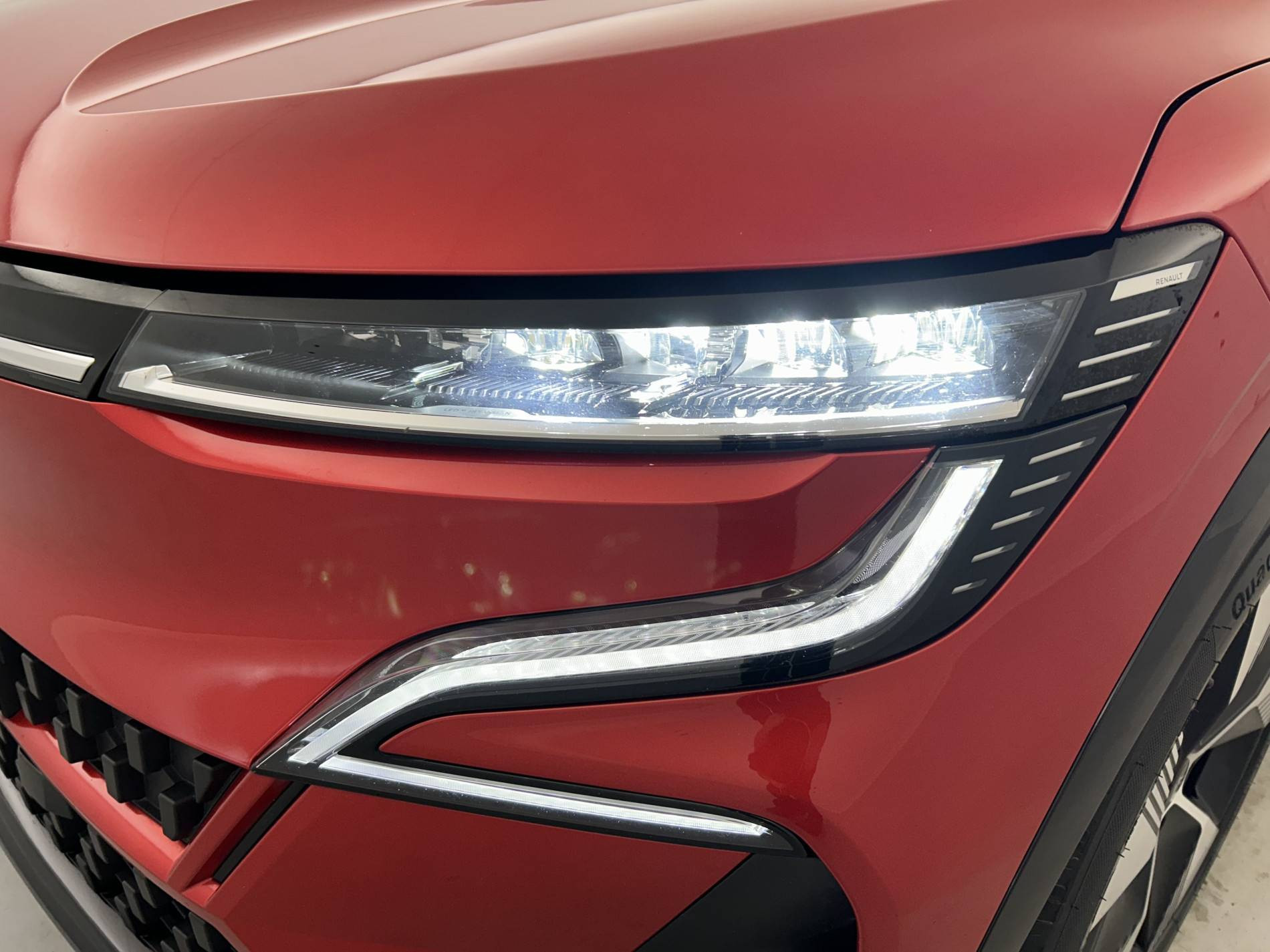 Vente en ligne Renault Megane E-Tech  EV40 130ch standard charge au prix de 18 990 €