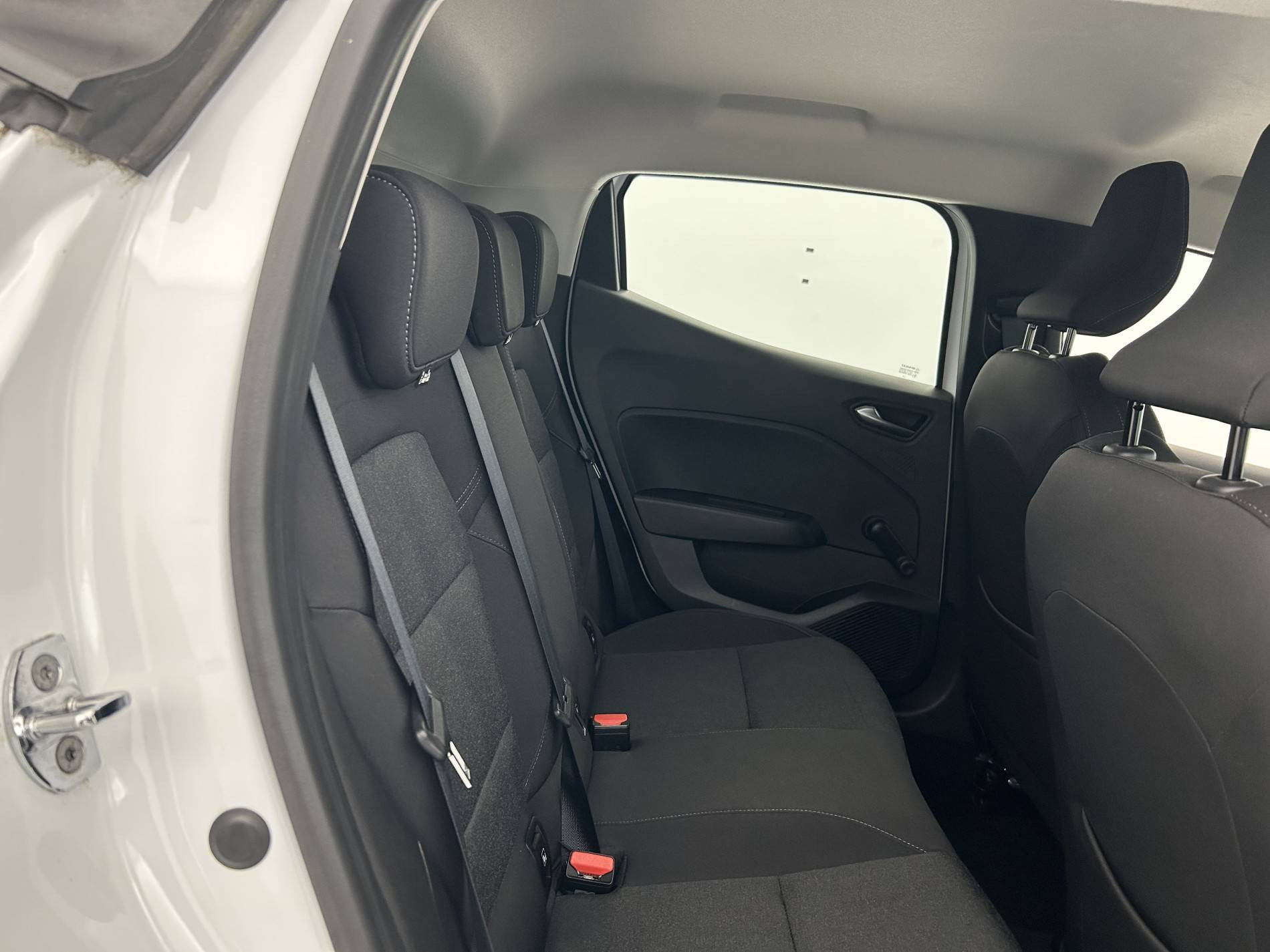 Vente en ligne Renault Clio 5 Clio SCe 65 - 21N au prix de 12 390 €