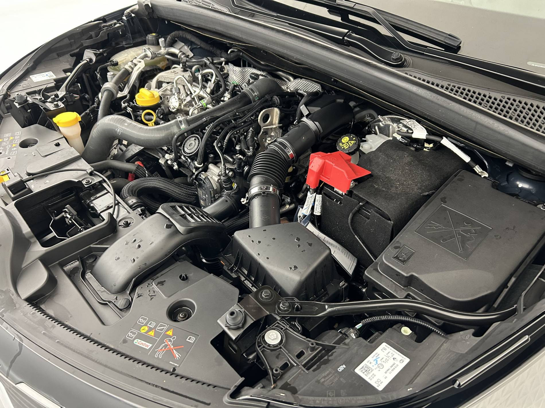 Vente en ligne Renault Captur  mild hybrid 160 EDC au prix de 20 490 €
