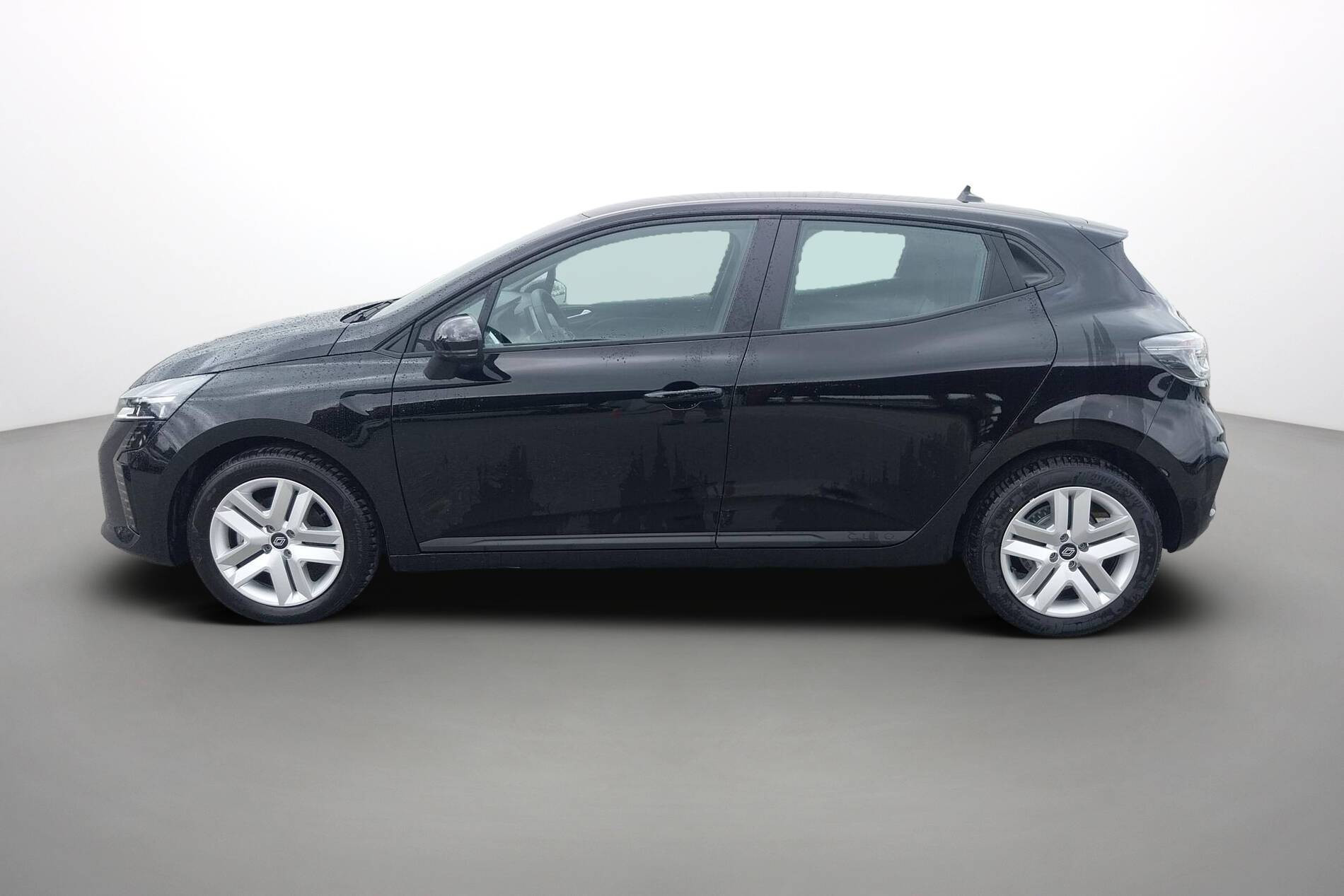 Vente en ligne Renault Clio 5 Clio Blue dCi 100 ch GSR2 au prix de 18 390 €