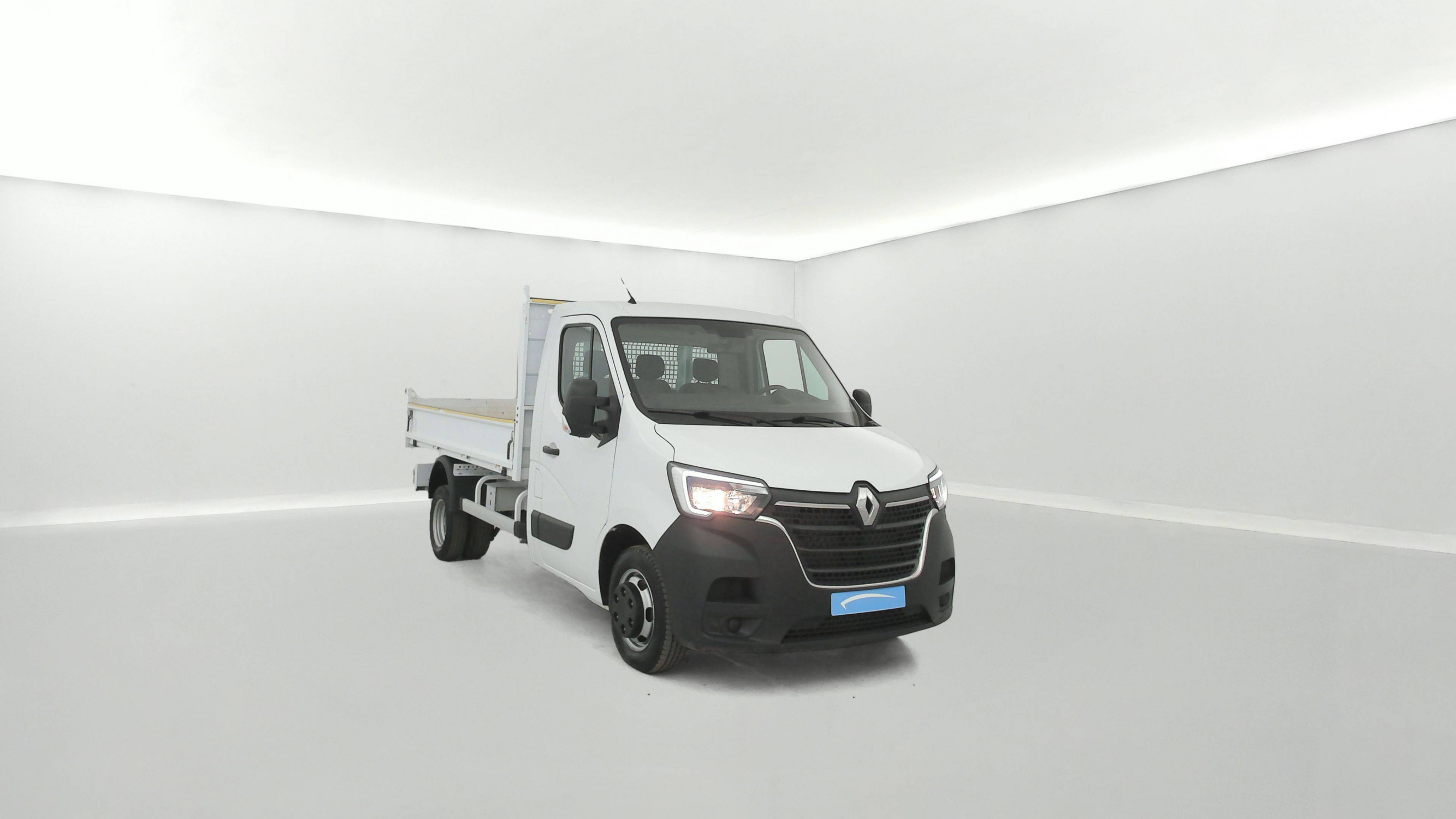 Vente en ligne Renault Master 3 Châssis Cabine MASTER CC PROP RJ3500 L2 PAFC BLUE DCI 130 EURO VI au prix de 31 990 €