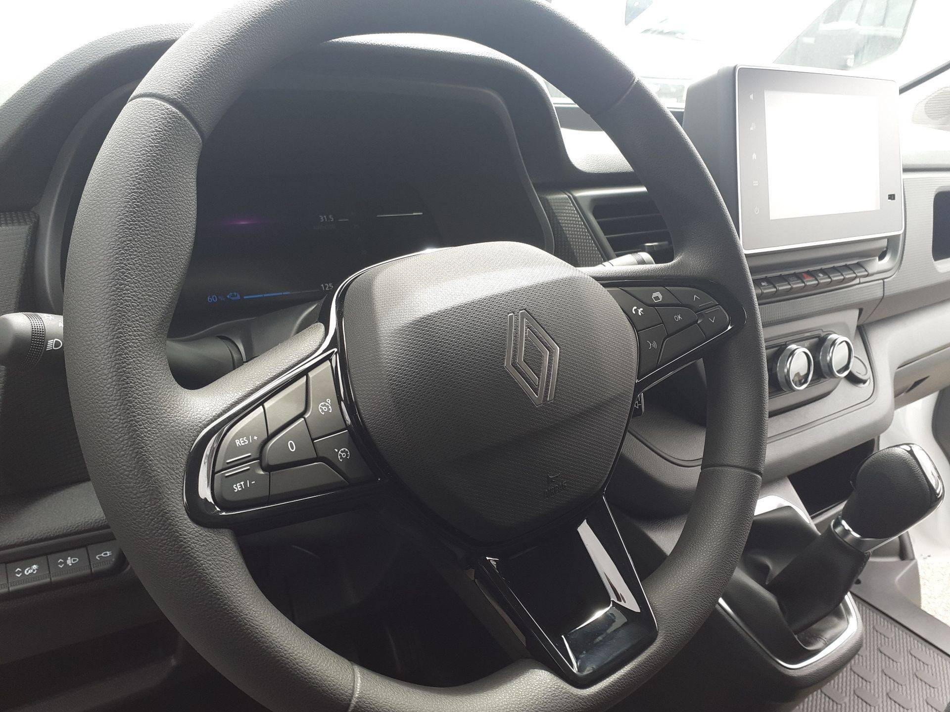 Vente en ligne Renault Trafic Van E-Tech TRAFIC E-TECH ELECTRIQUE FGN L1H1 3T AC22 au prix de 40 224 €